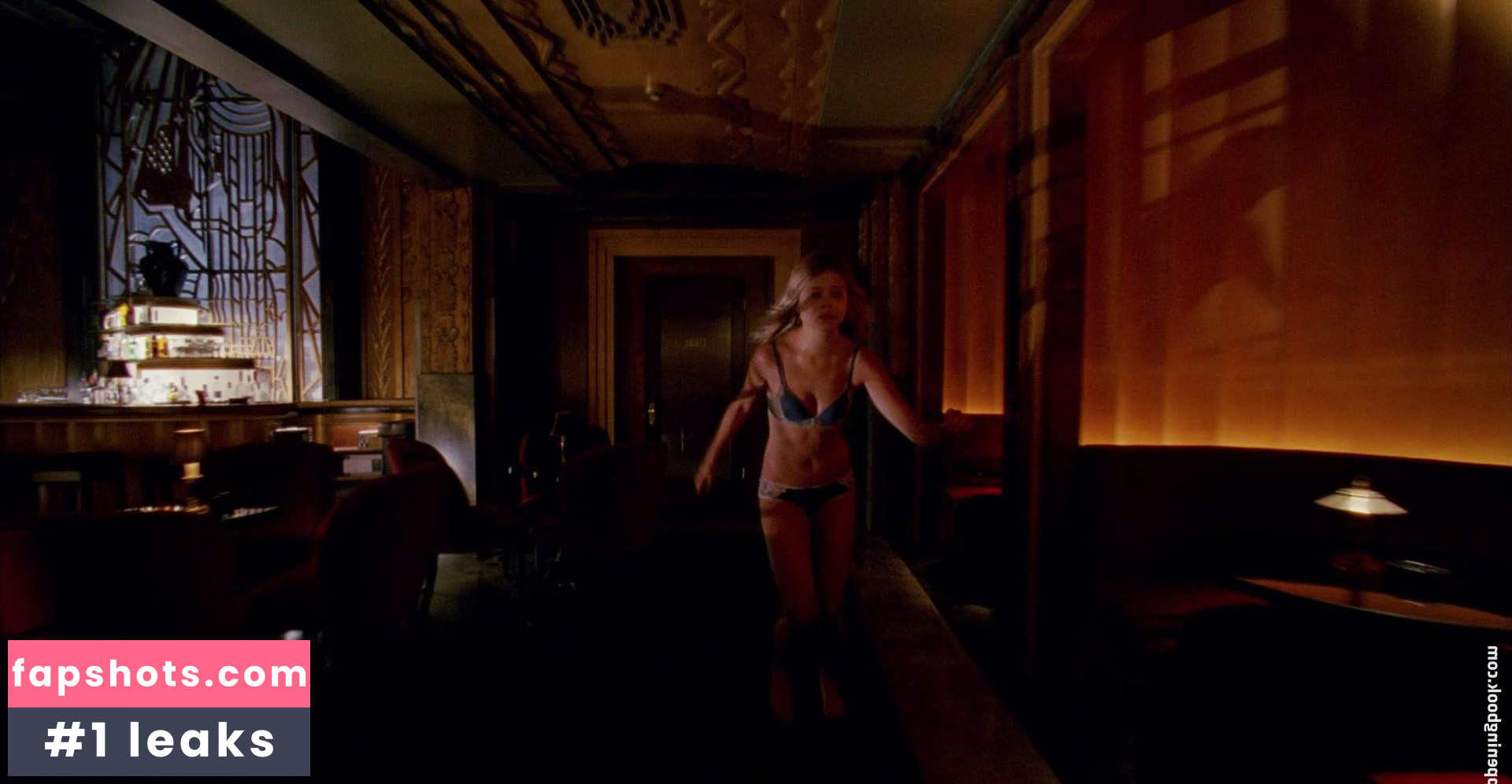 Kamilla Alnes gallery photo #3