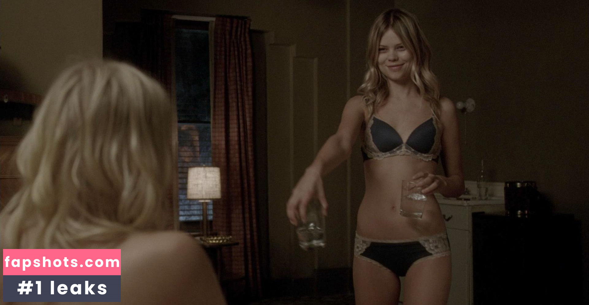 Kamilla Alnes gallery photo #8