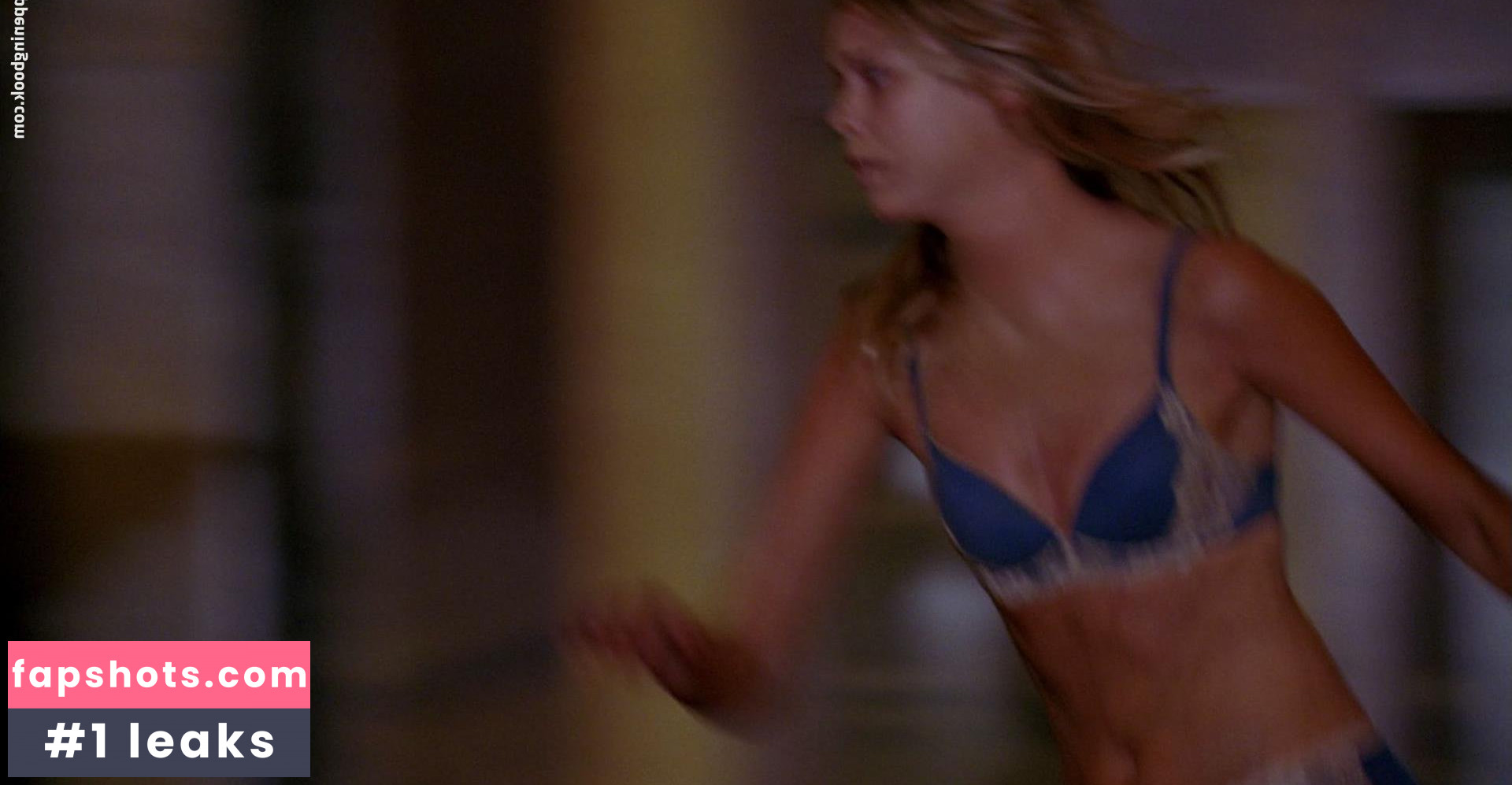 Kamilla Alnes gallery photo #10