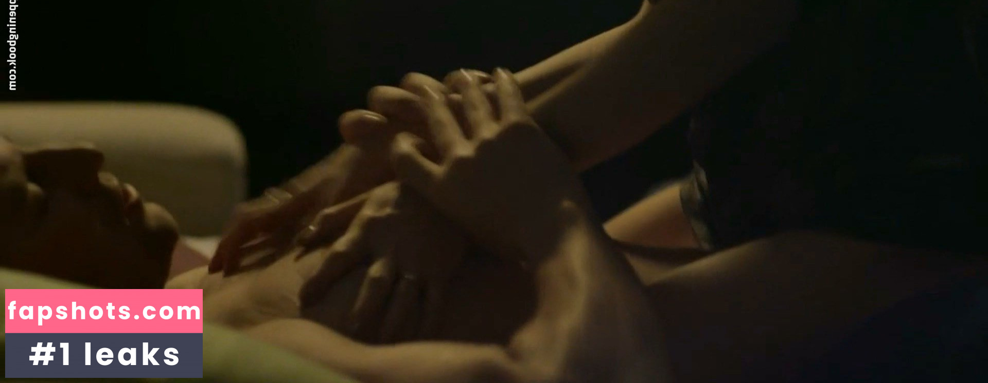 Kamilla Baar gallery photo #4