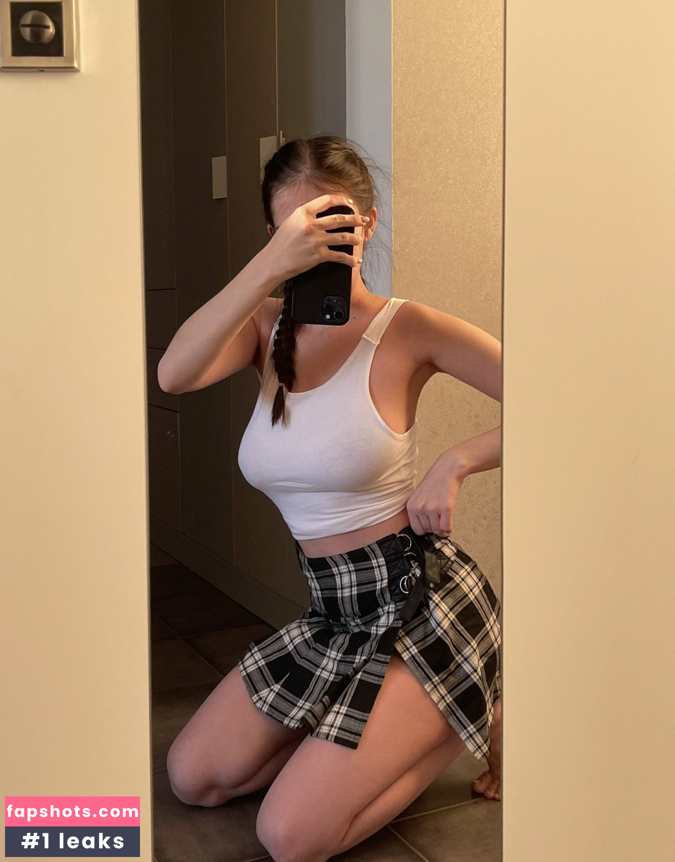 Kamilla Karieva Nude Leaks OnlyFans Photos #26 - Fapshots