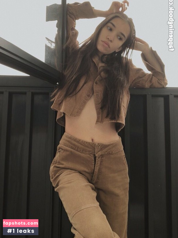 Kamilla Karieva Nude Leaks OnlyFans Photos #8 - Fapshots