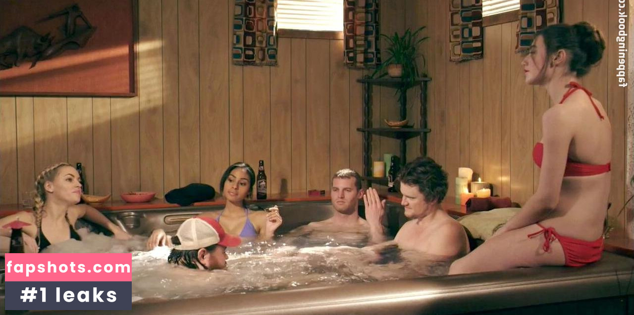 Kamilla Kowal nude babe gallery