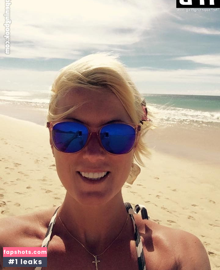 Kamilla Senjo gallery photo #38