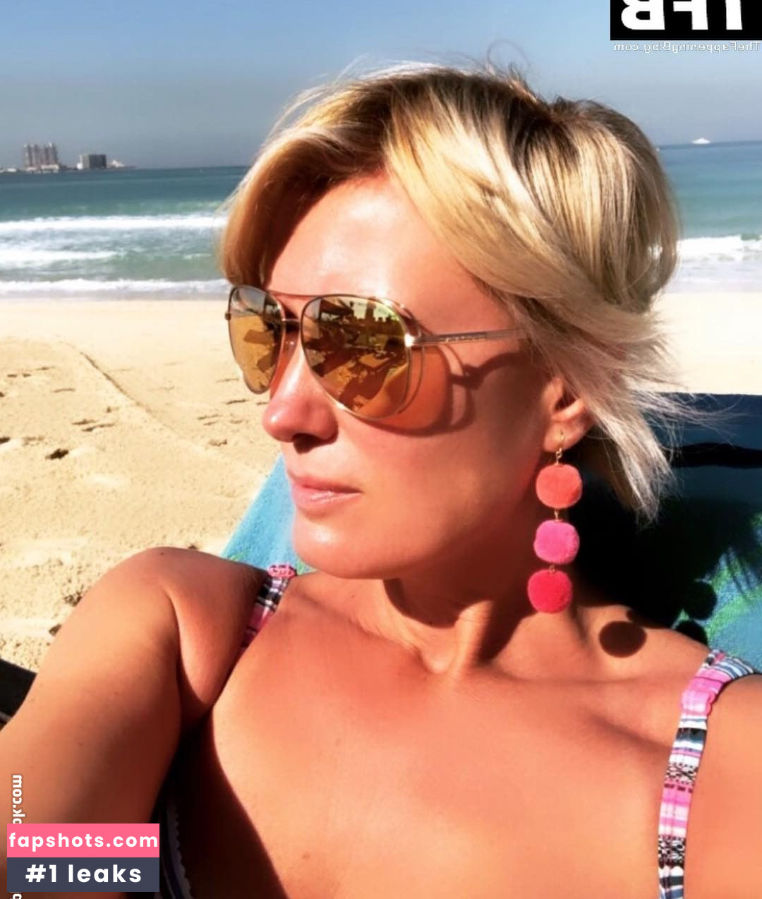 Kamilla Senjo gallery photo #49