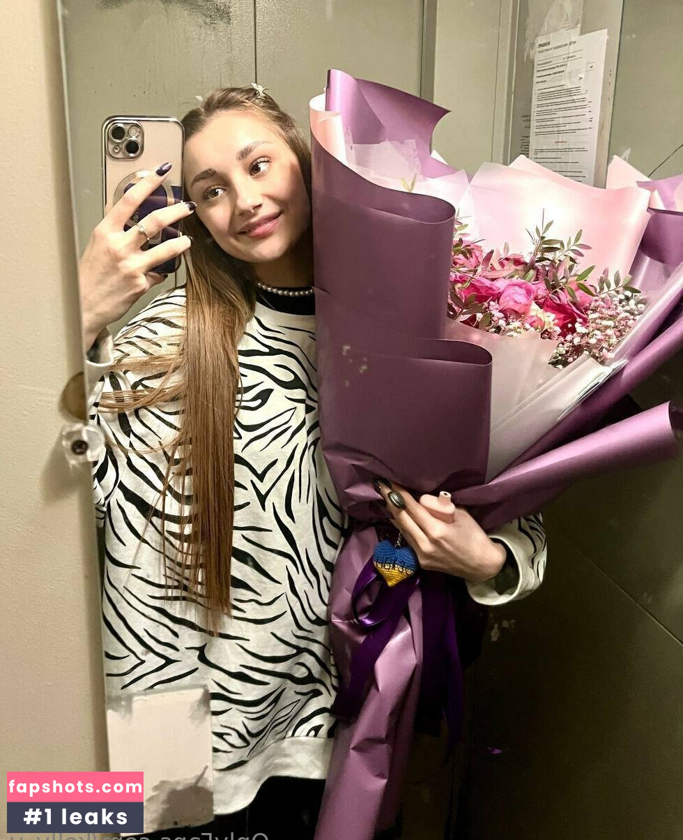 kamilla_star Nude Leaks OnlyFans Photos #3 - LeakJerk