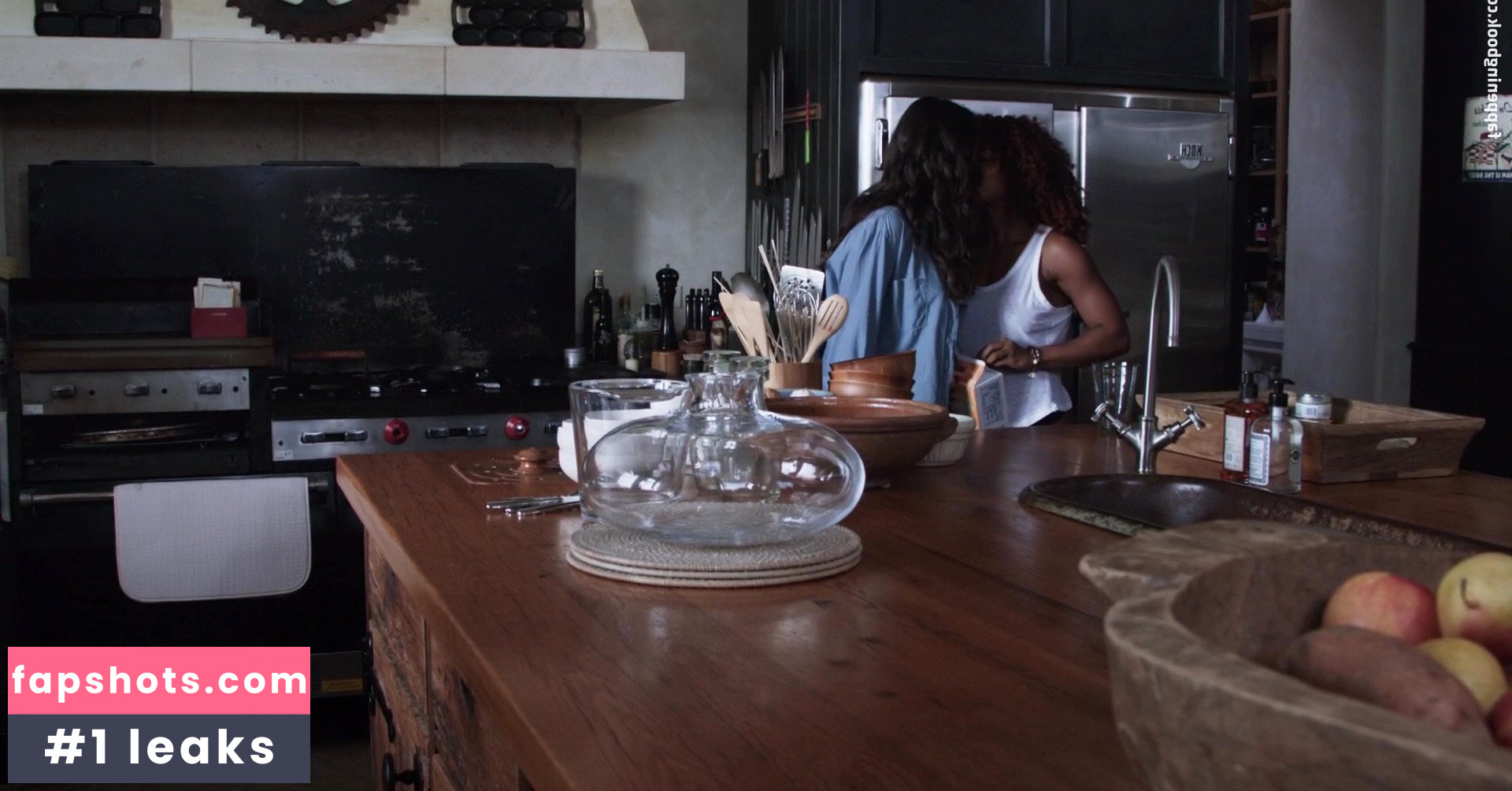 Kamille Leai gallery photo #7