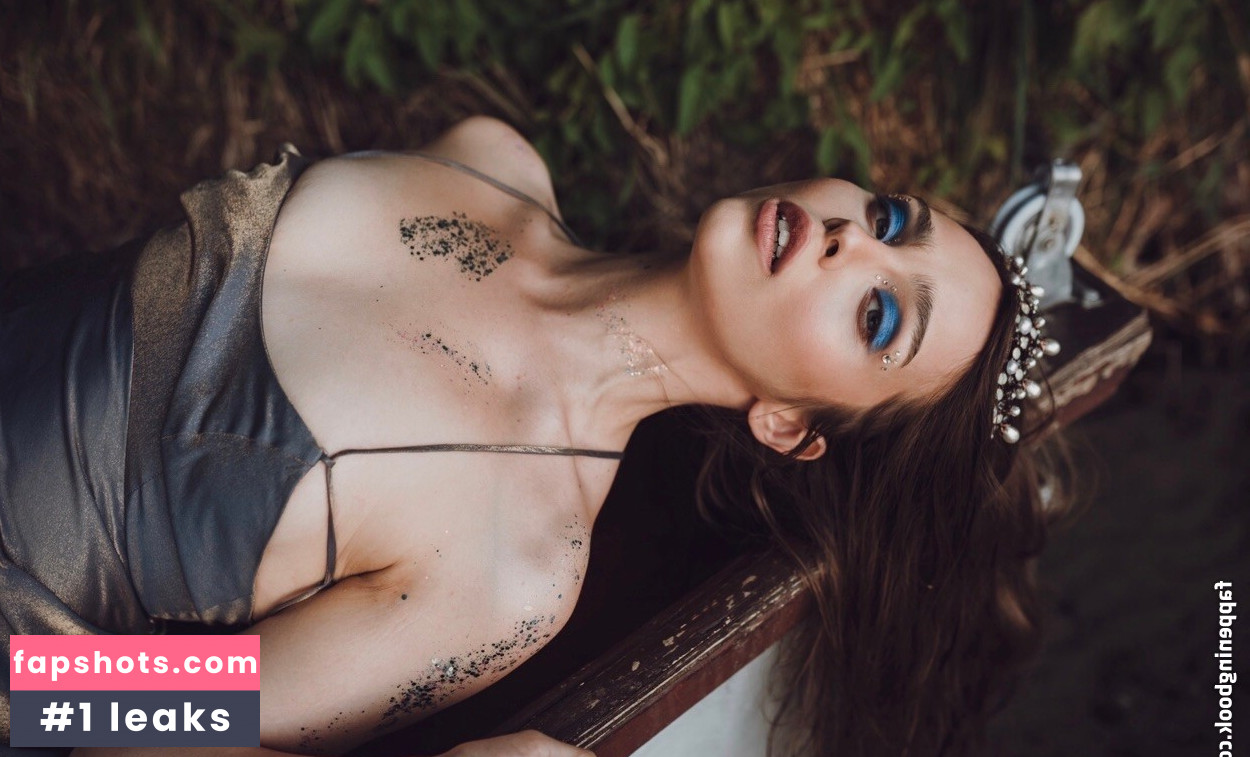 Kamochi ASMR gallery photo #19