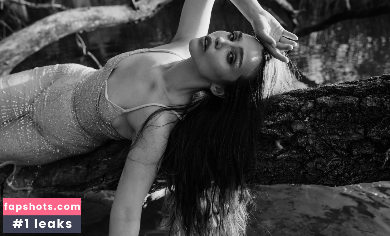 Kamochi ASMR gallery photo #35