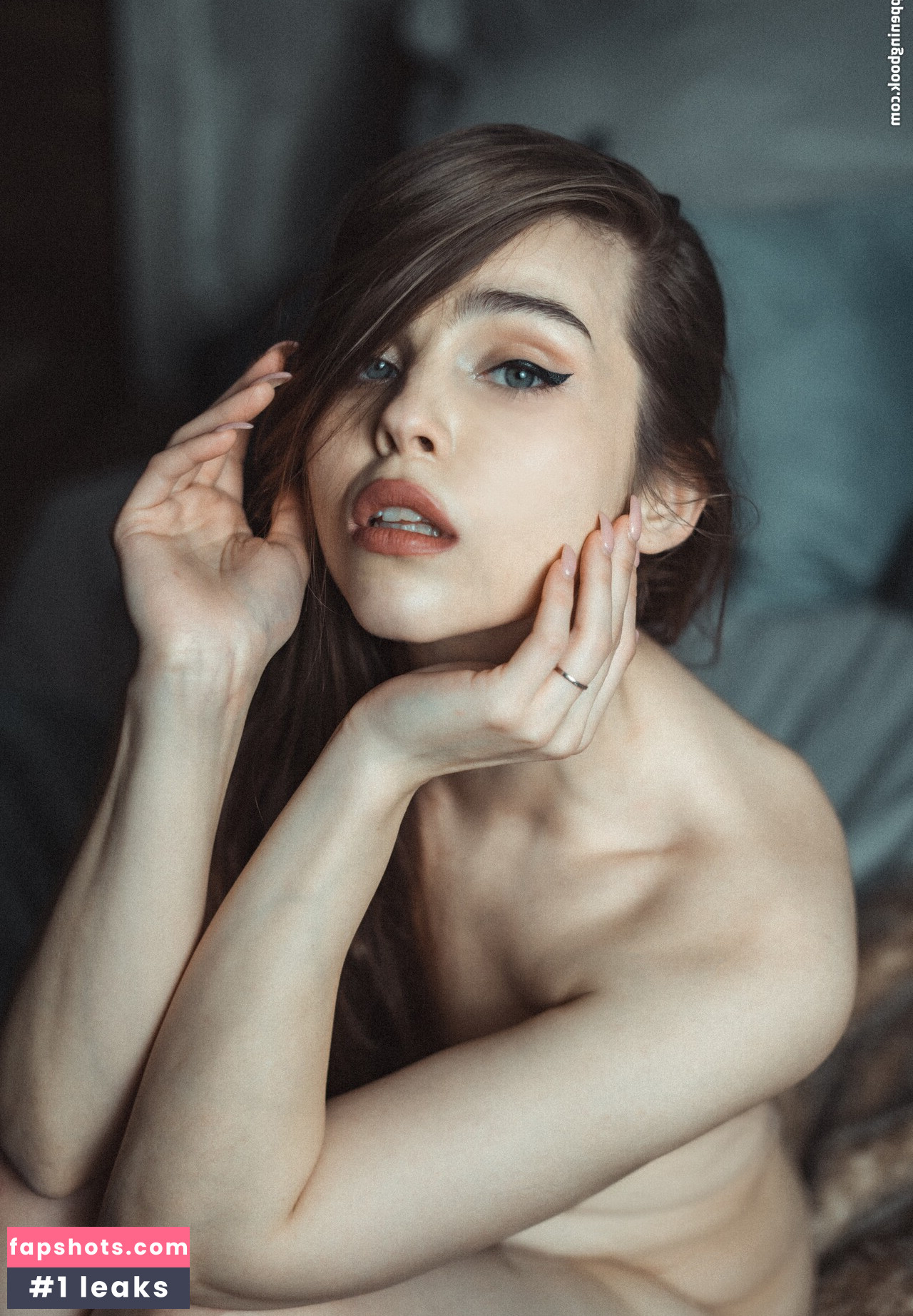 Kamochi ASMR gallery photo #45