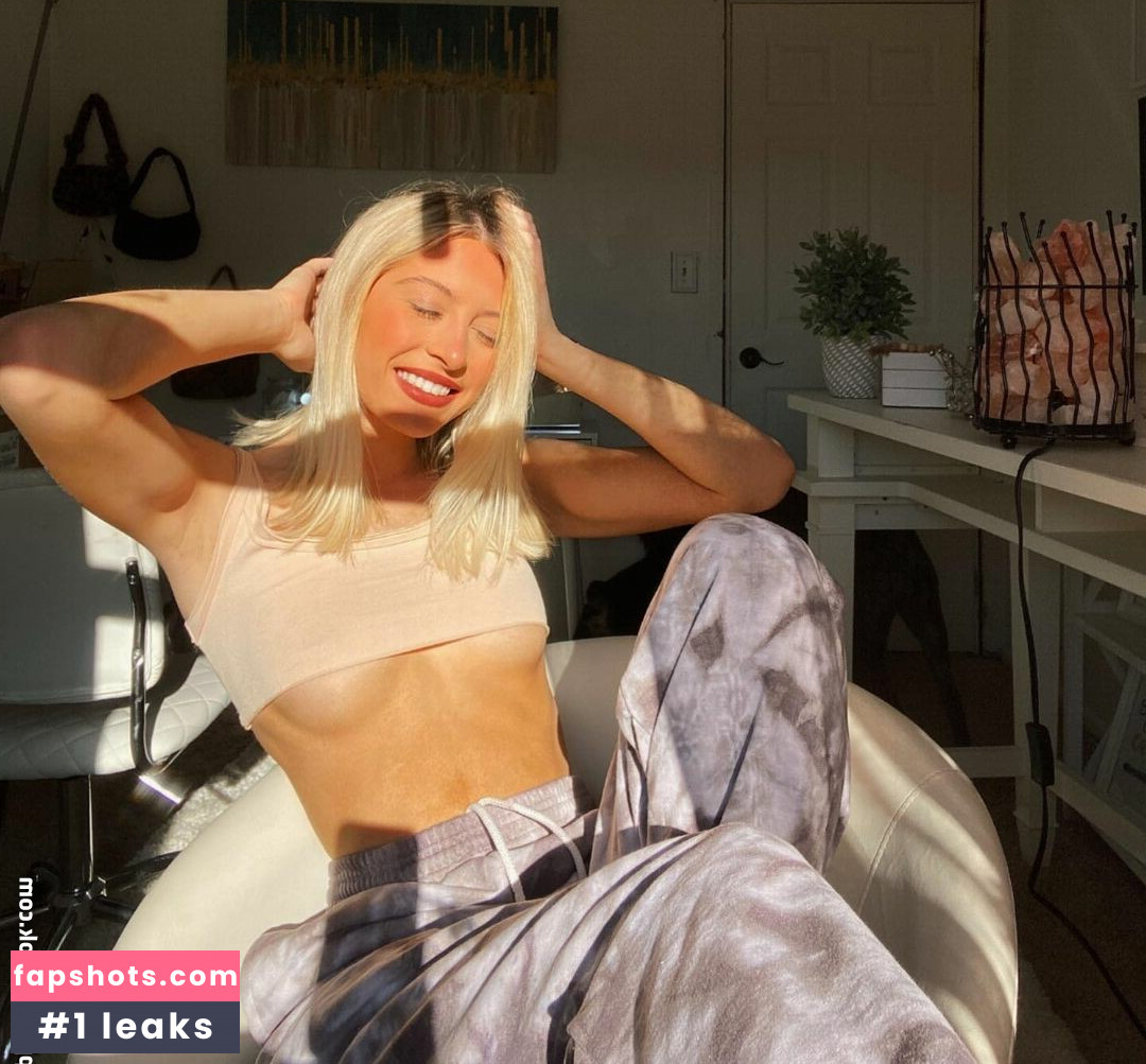 Kamryn Bedore gallery photo #23