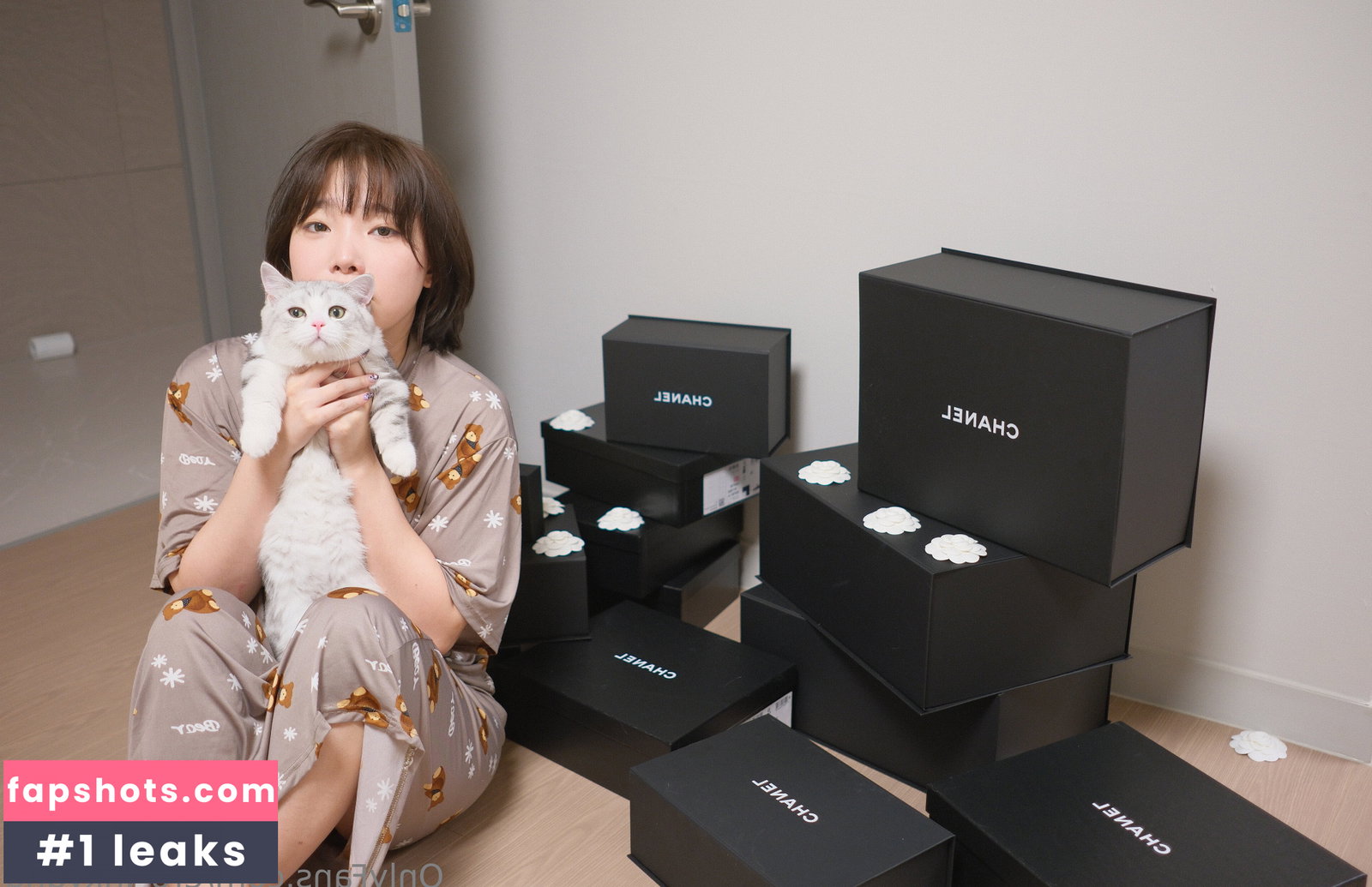 Kang In Kyung gallery photo #1490