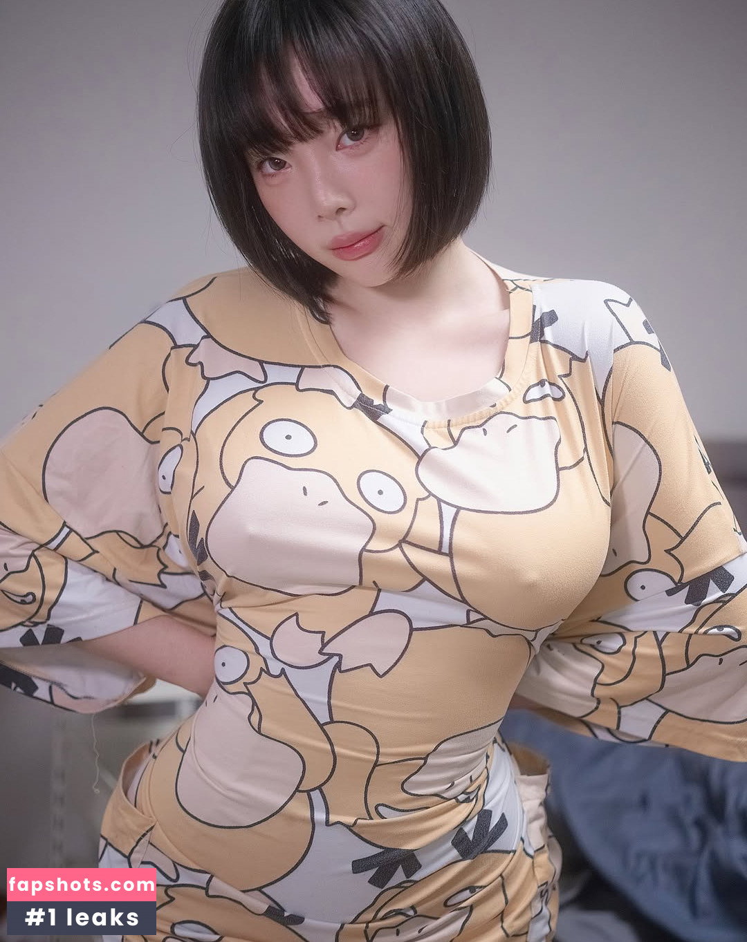 Kang In Kyung gallery photo #11