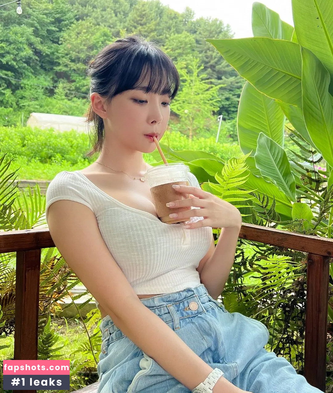 Kang In Kyung gallery photo #1569