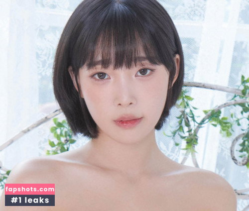 Kang In Kyung gallery photo #600