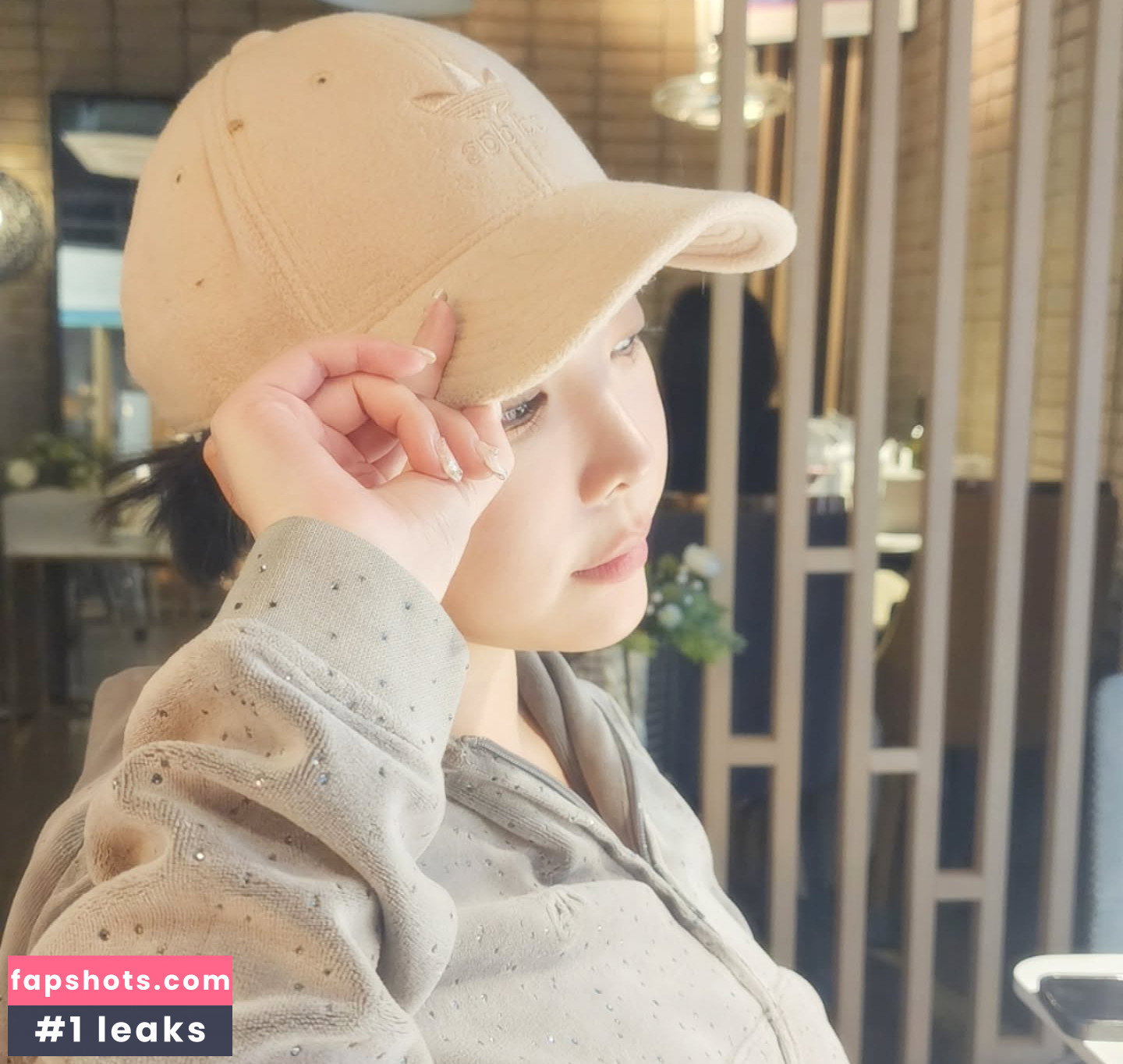Kang In Kyung gallery photo #172