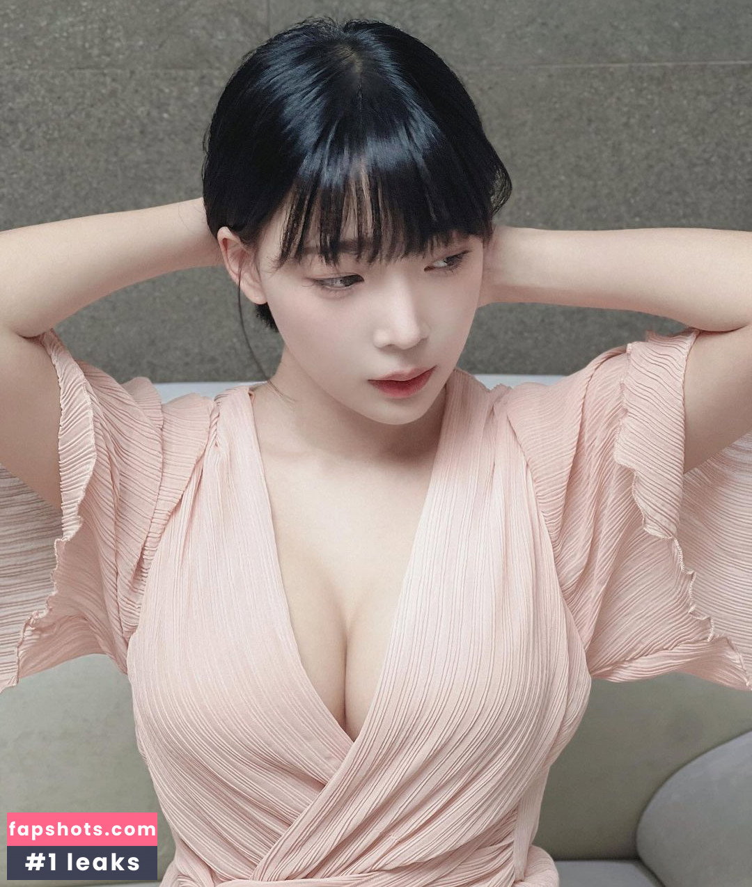 Kang In Kyung gallery photo #410