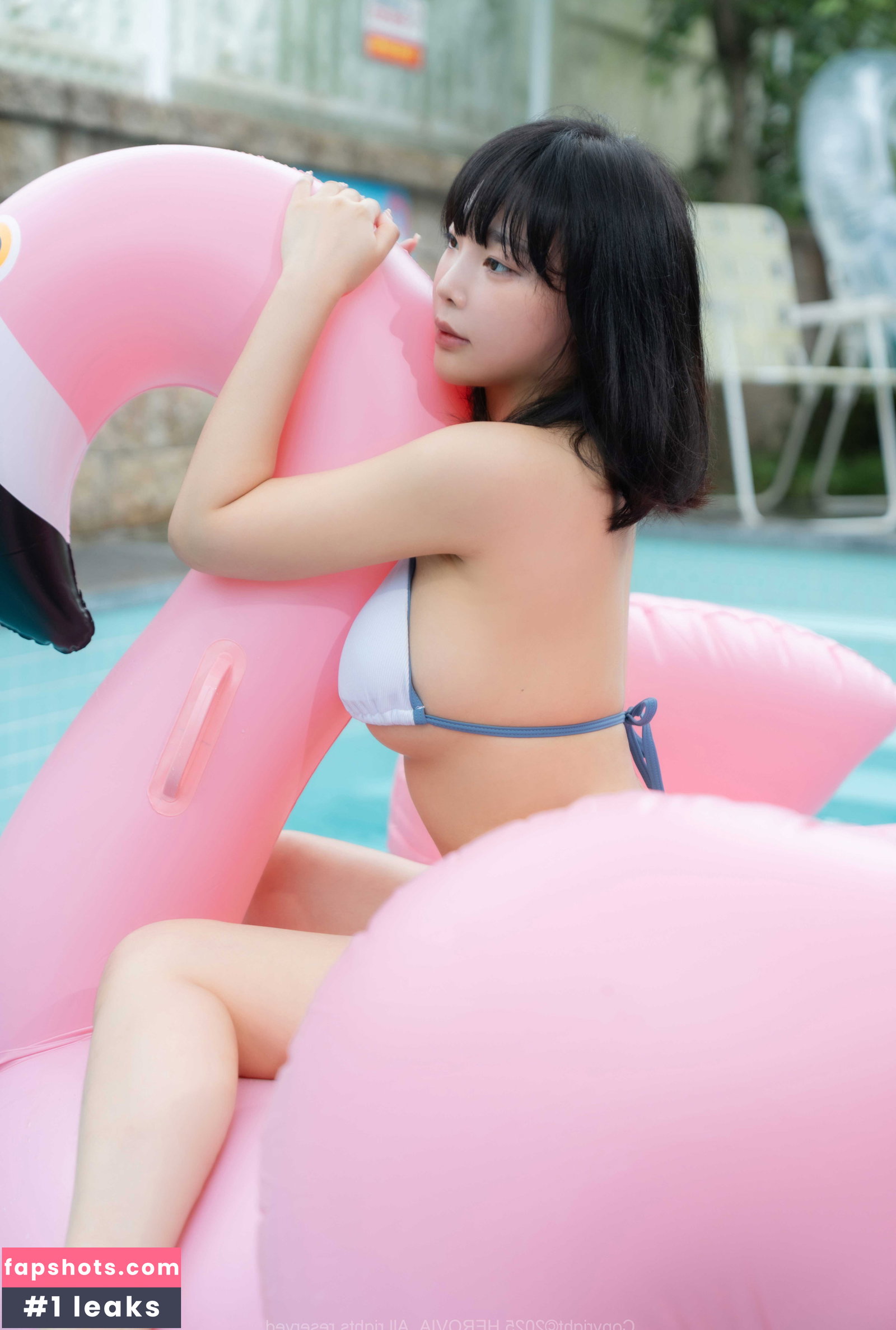 Kang In Kyung gallery photo #131