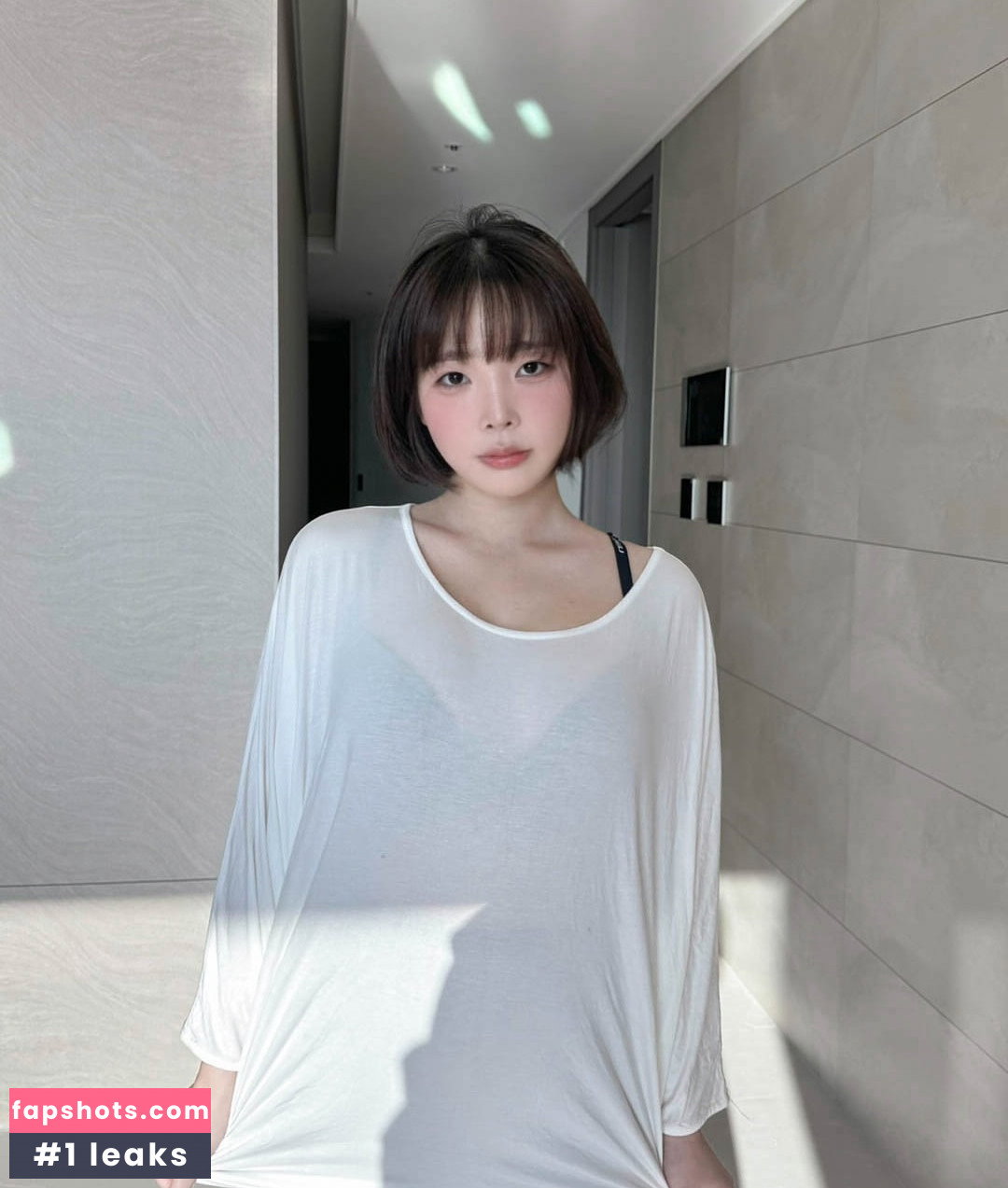 Kang In Kyung gallery photo #438