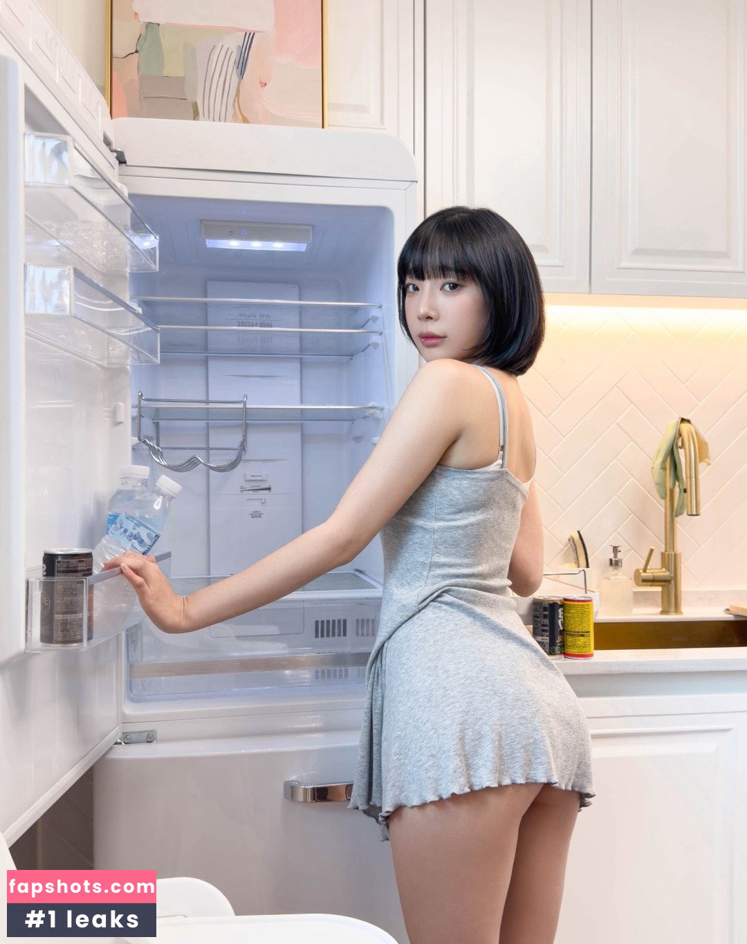 Kang In Kyung gallery photo #64