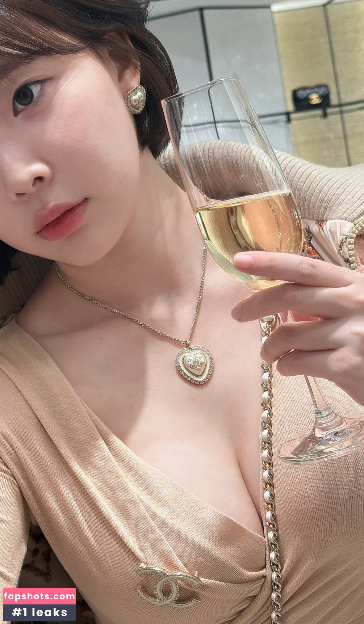 Kang In Kyung gallery photo #608