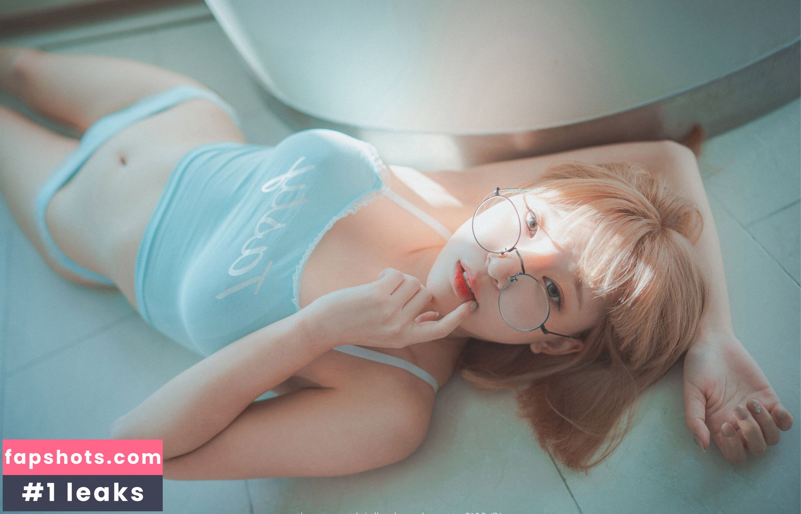 Kang In Kyung gallery photo #985