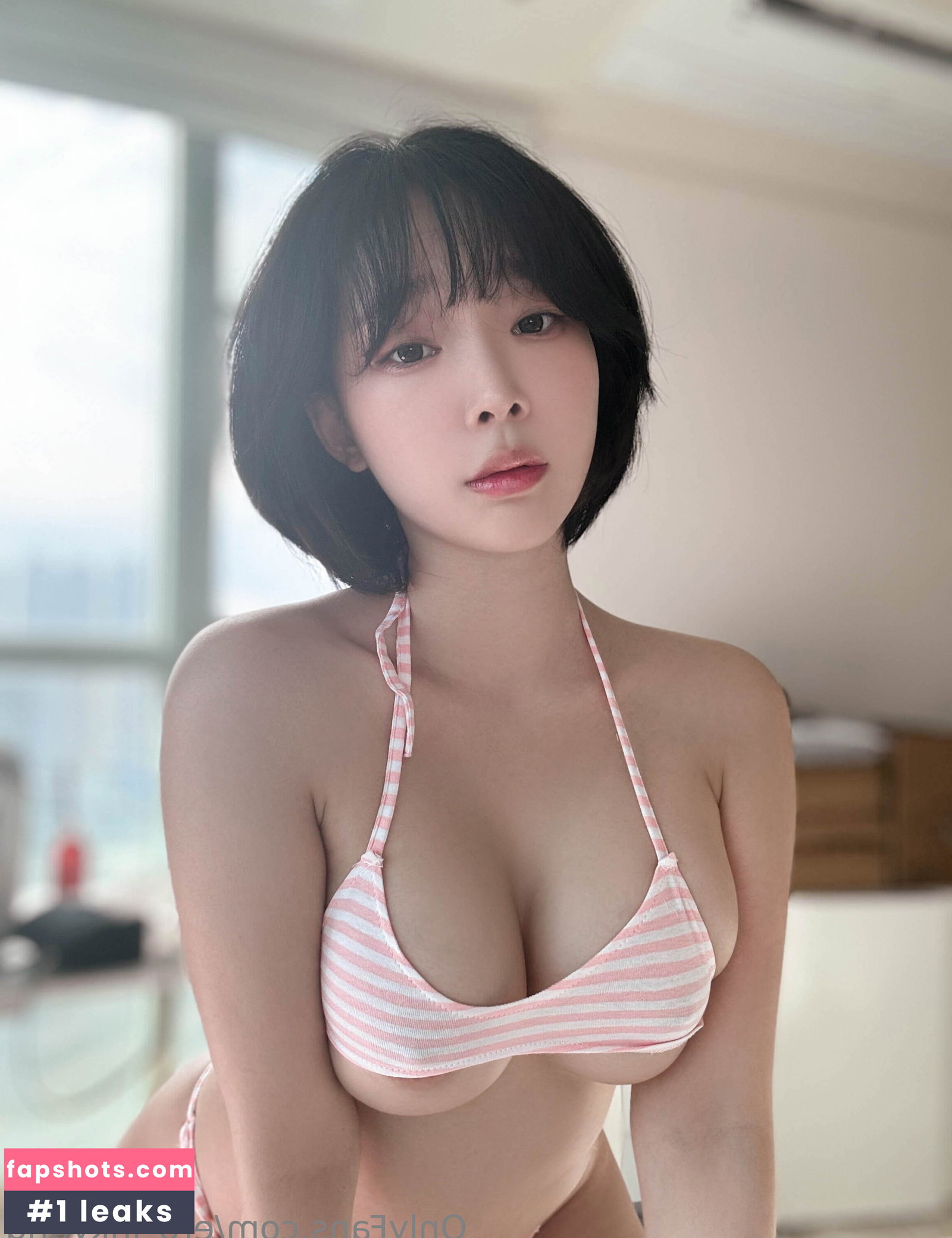 Kang In Kyung gallery photo #1193