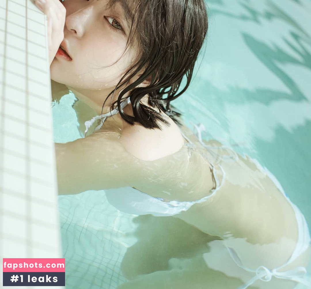 Kang In Kyung gallery photo #903
