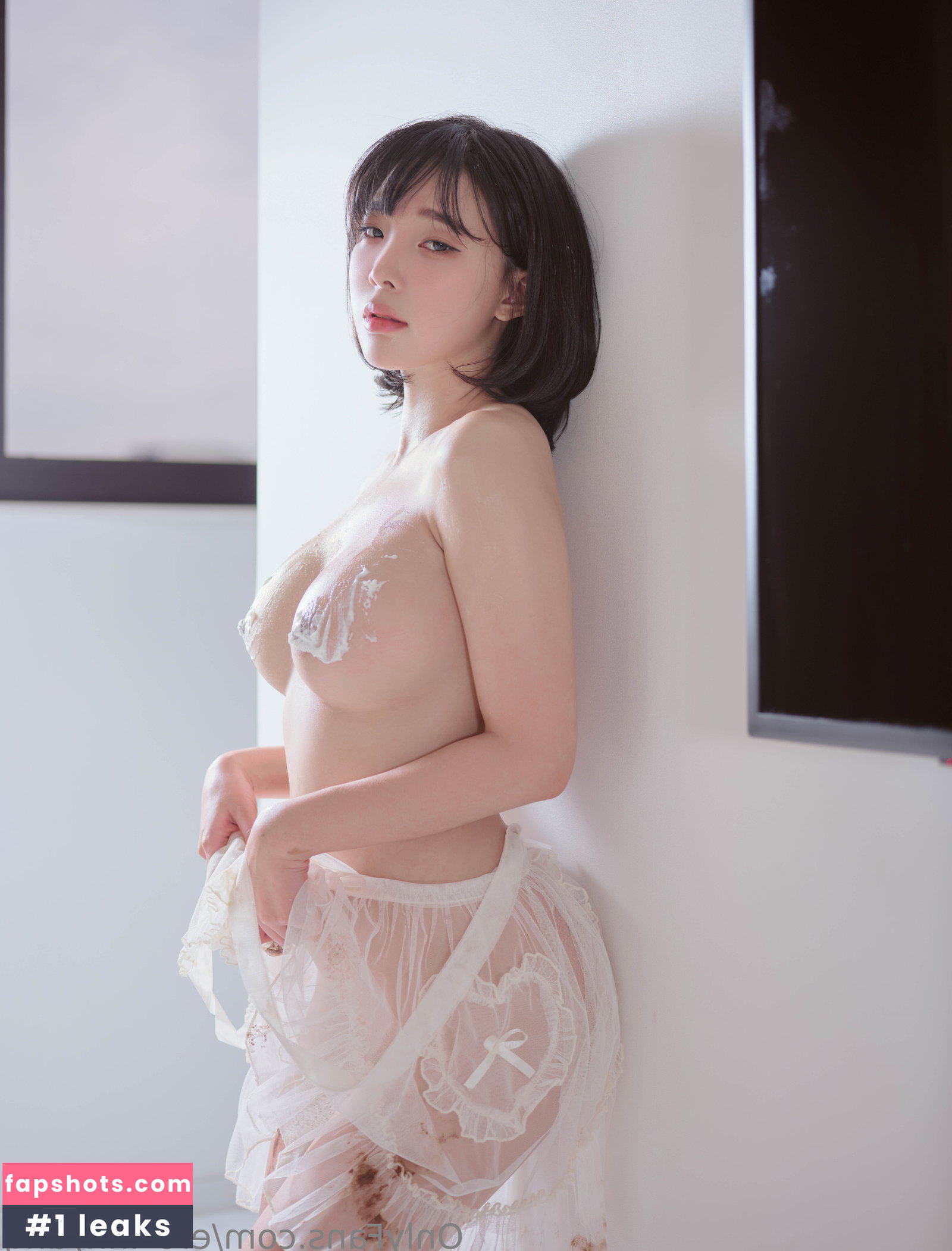 Kang In Kyung gallery photo #1943
