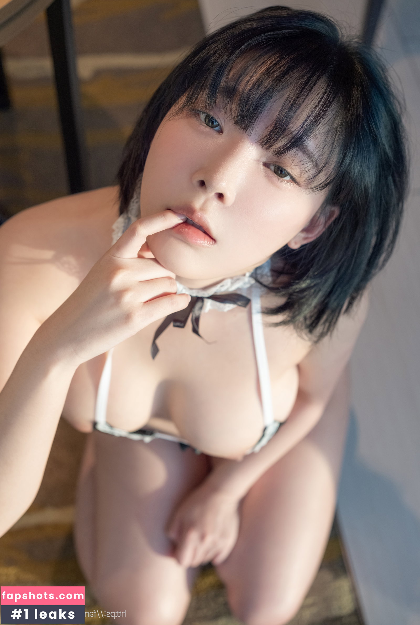 Kang In Kyung gallery photo #3278
