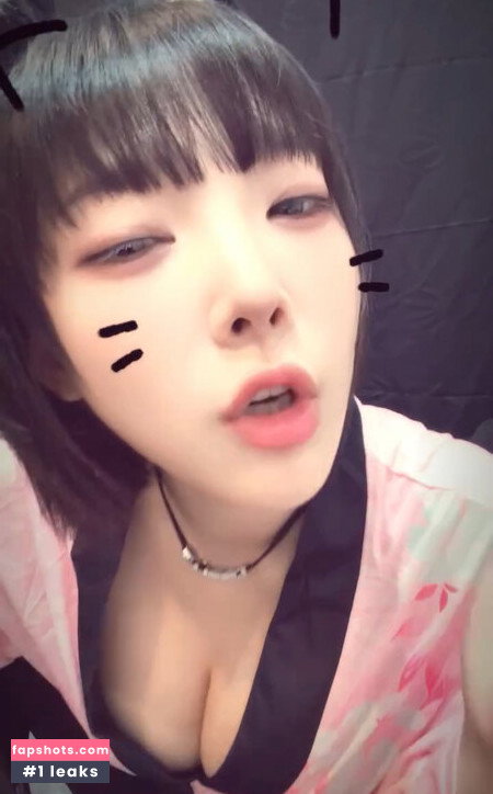 Kang In Kyung gallery photo #2420