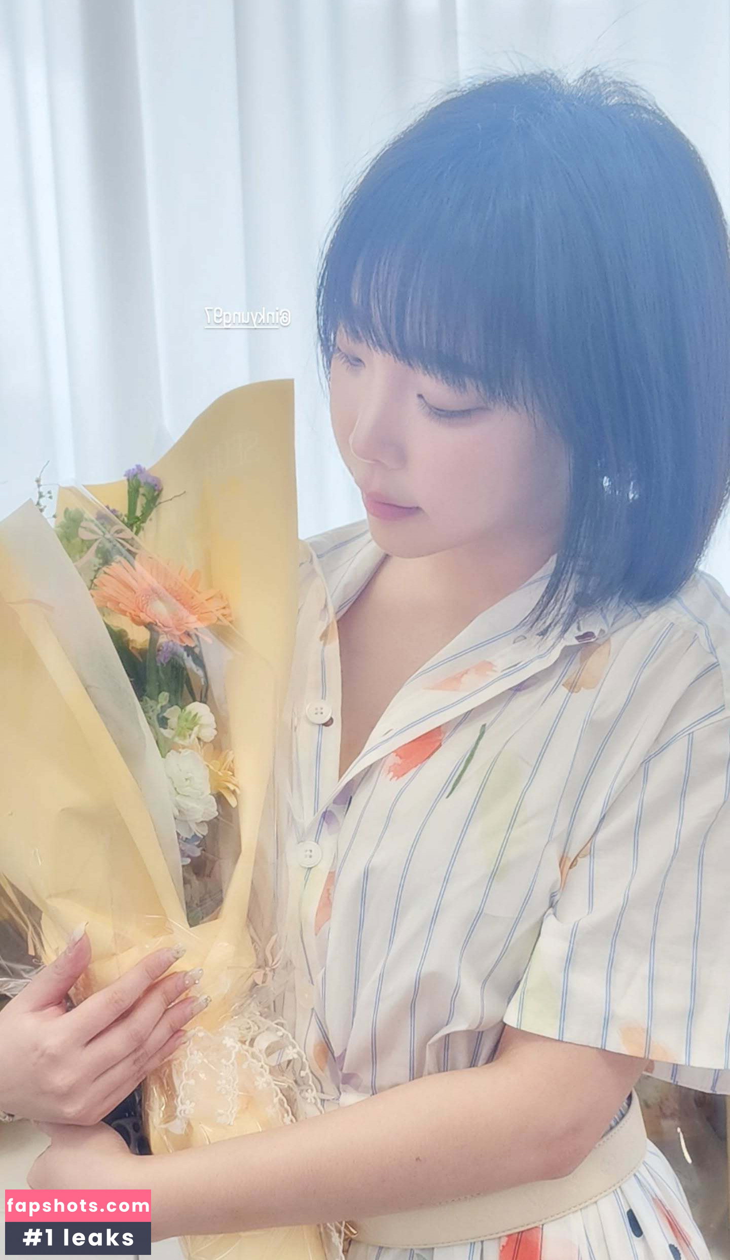 Kang In Kyung gallery photo #3016
