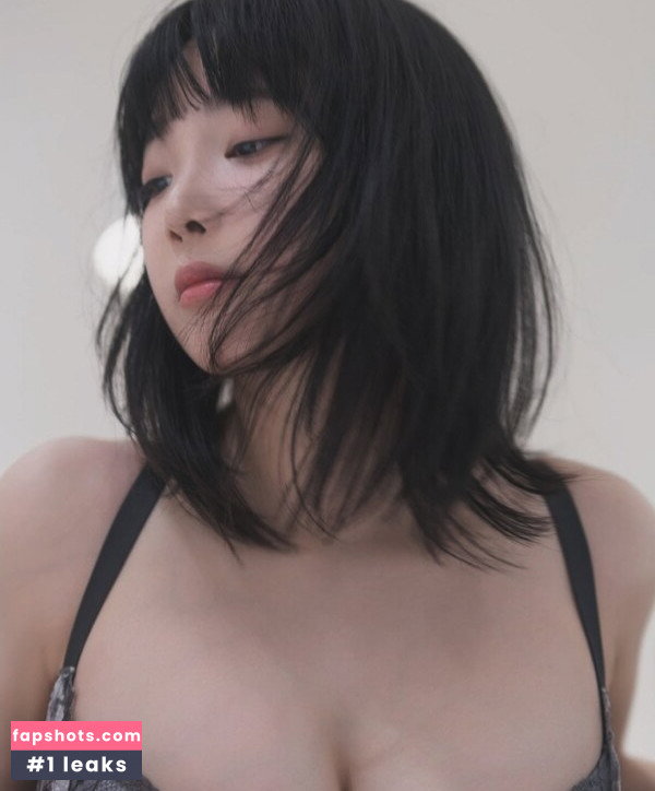 Kang In Kyung gallery photo #3149