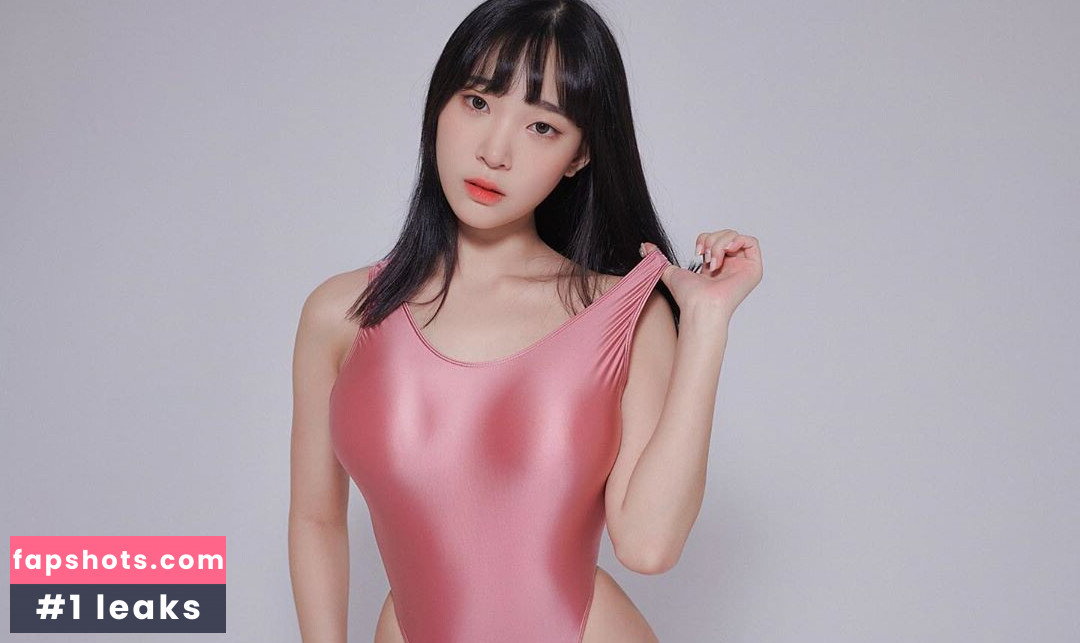 Kang In Kyung gallery photo #1961