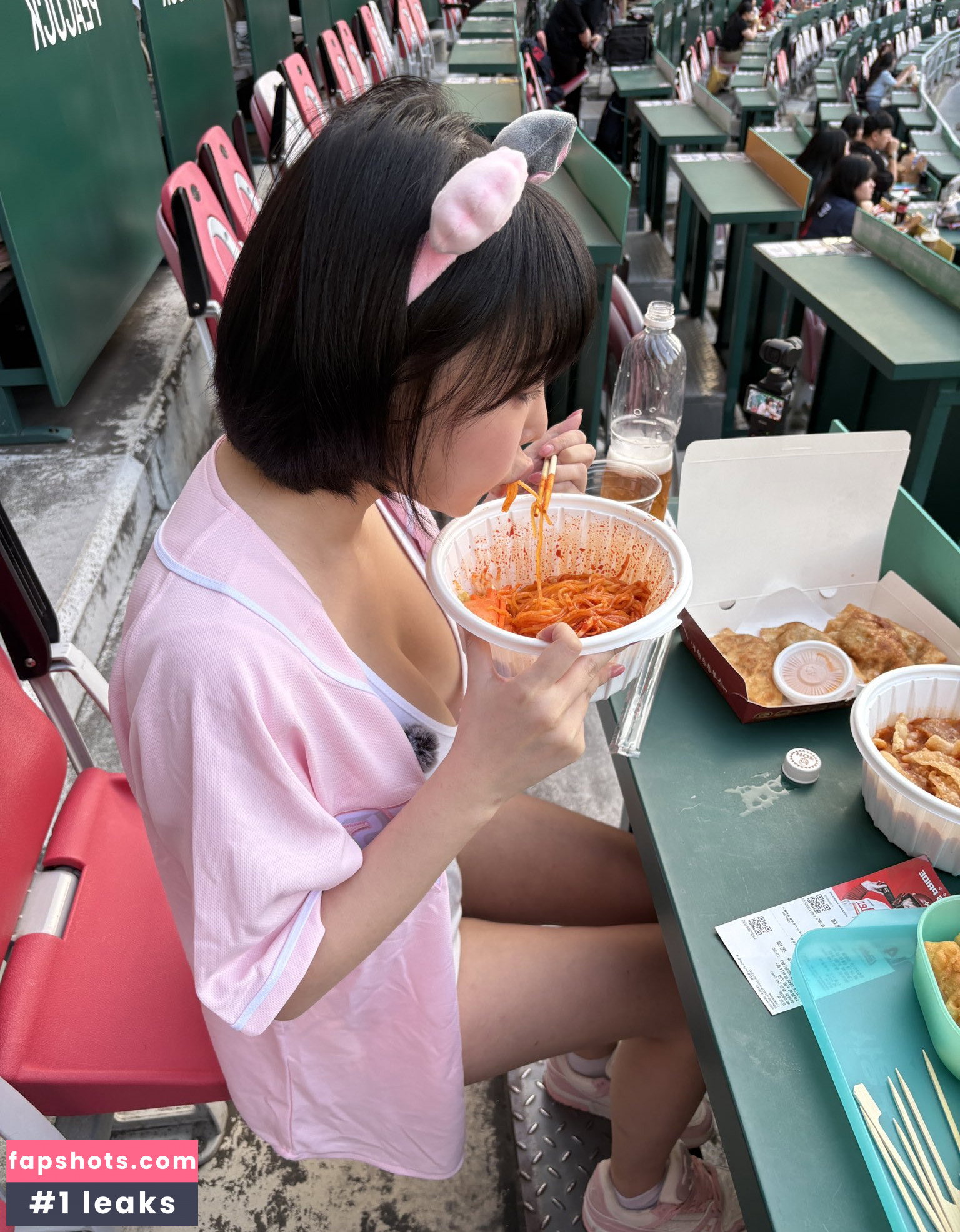 Kang In Kyung gallery photo #3211