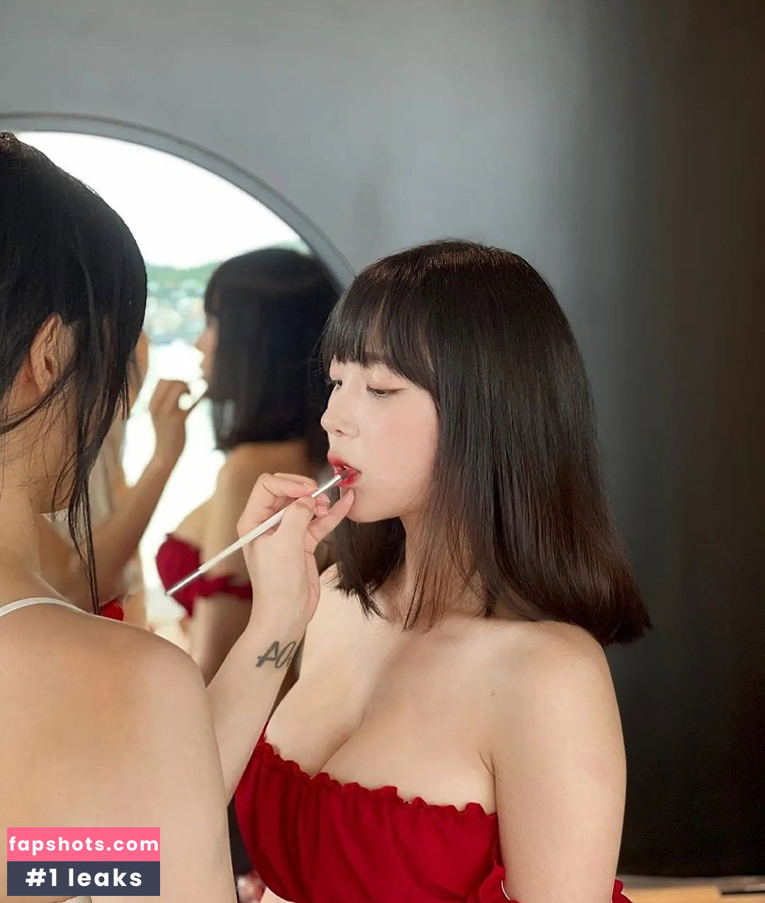 Kang In Kyung gallery photo #2682