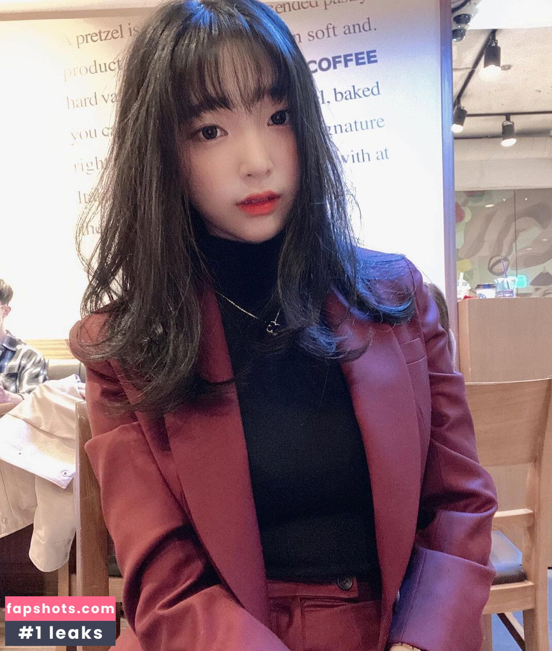 Kang In Kyung gallery photo #2094