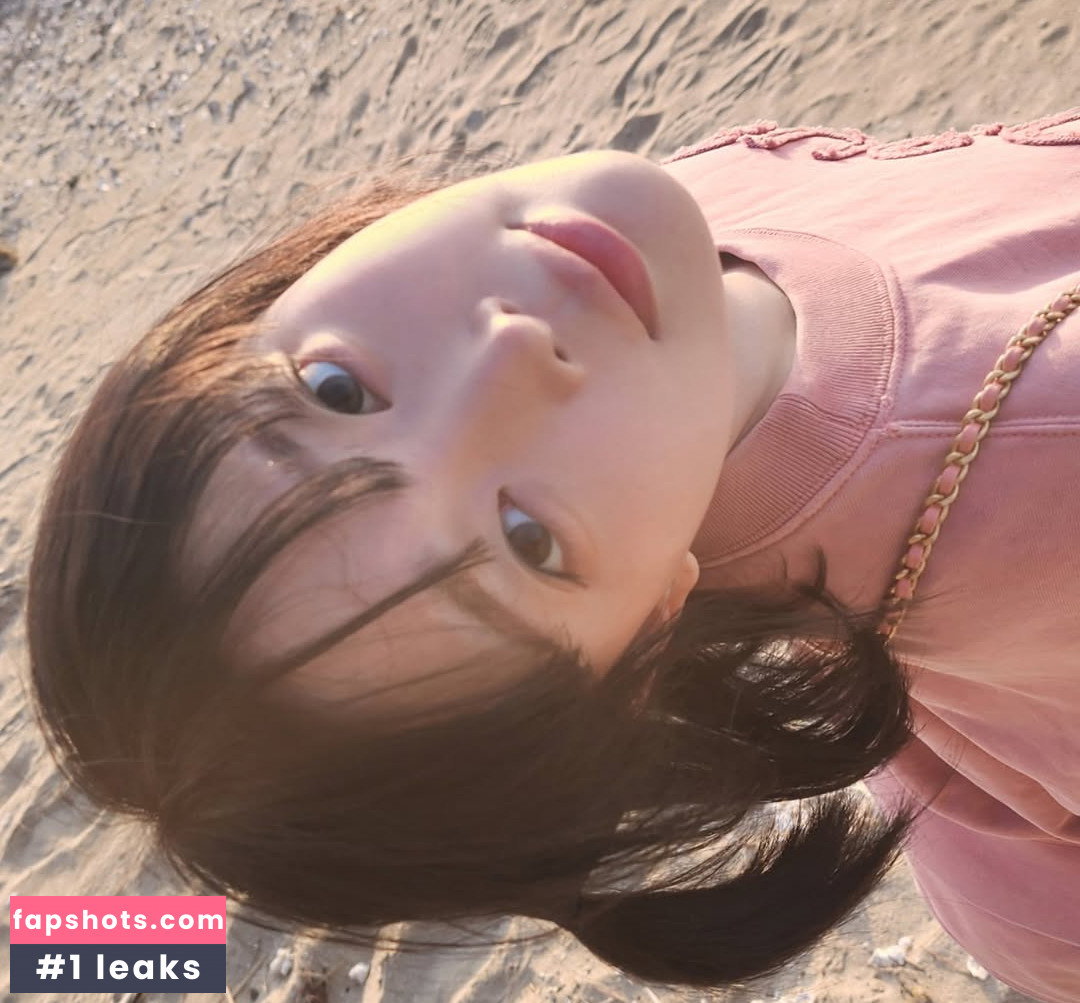Kang In Kyung gallery photo #2519