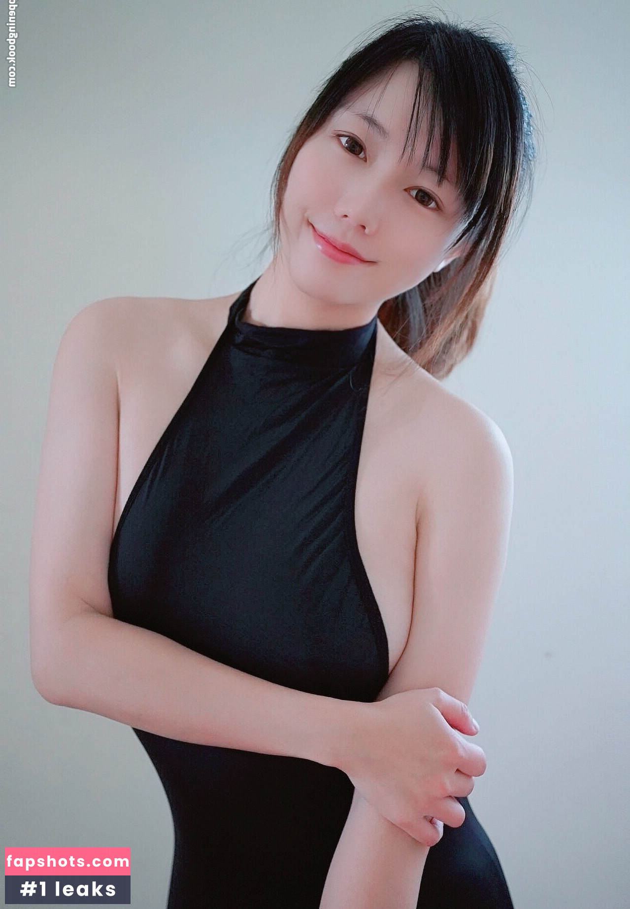 KaoruGalo gallery photo #2