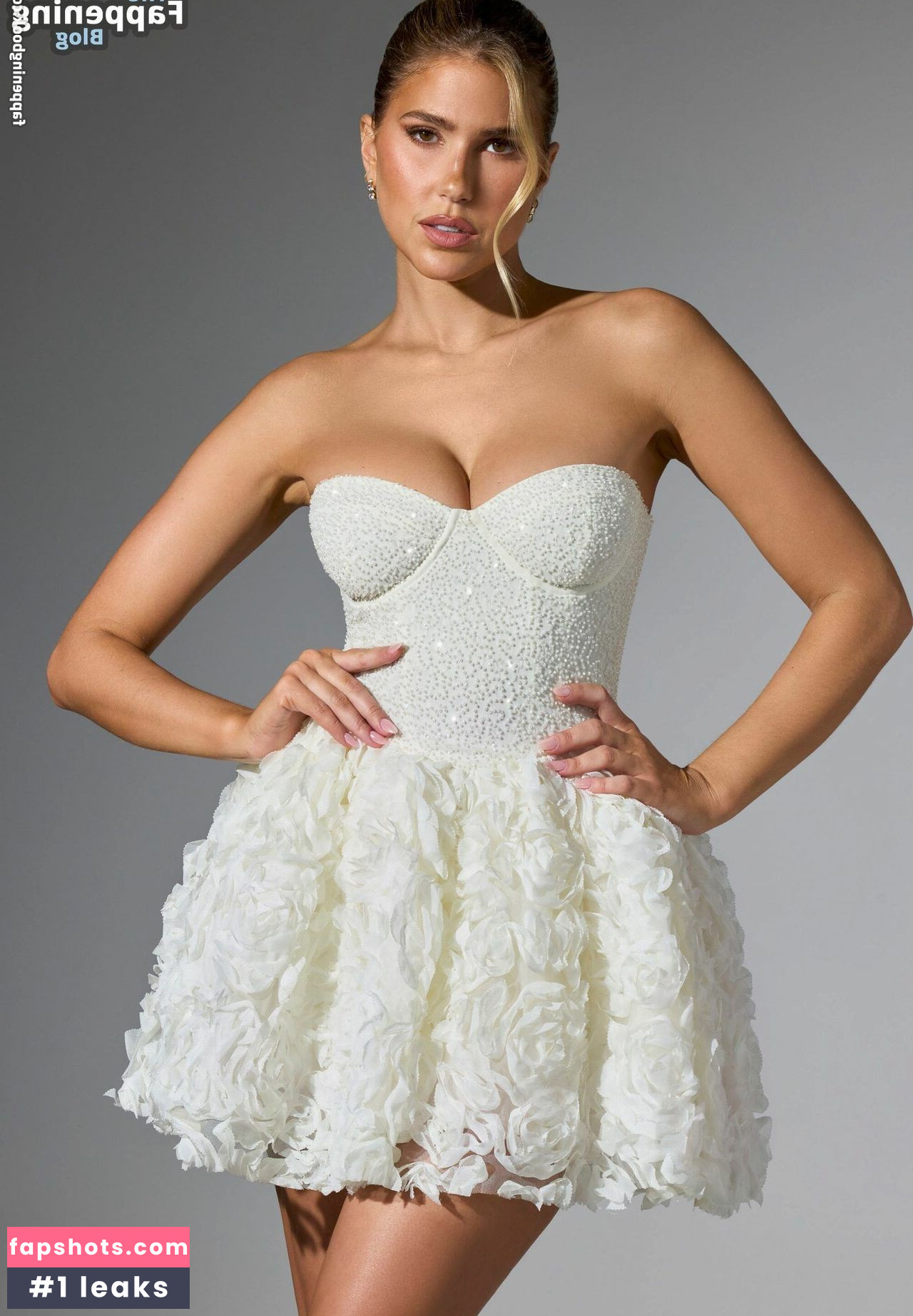 Kara Del Toro gallery photo #1009