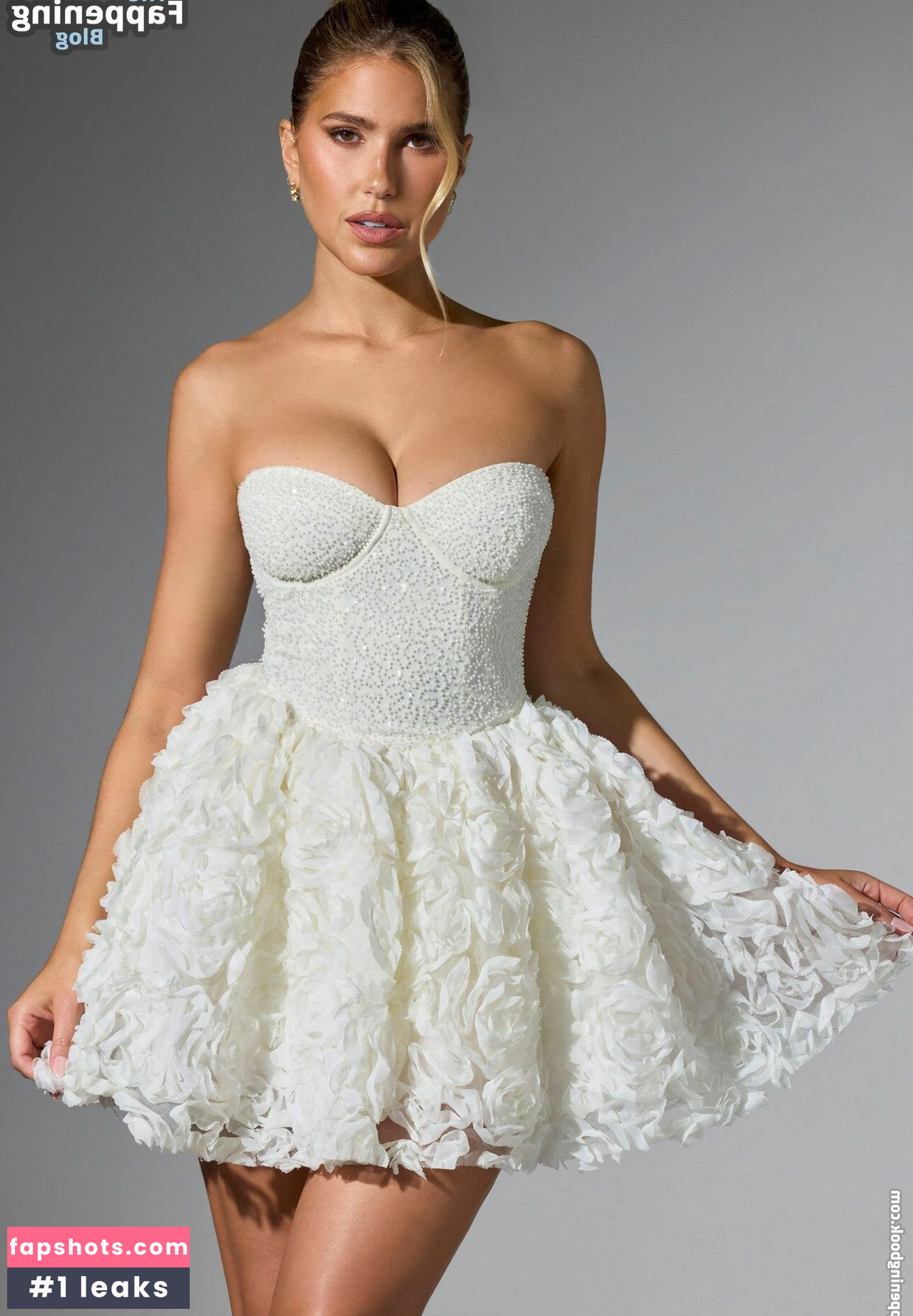 Kara Del Toro gallery photo #1010