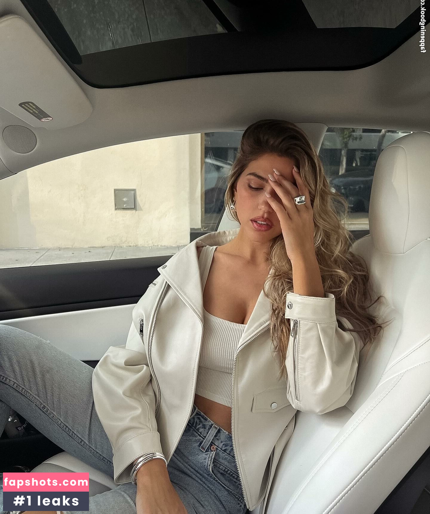 Kara Del Toro gallery photo #1179