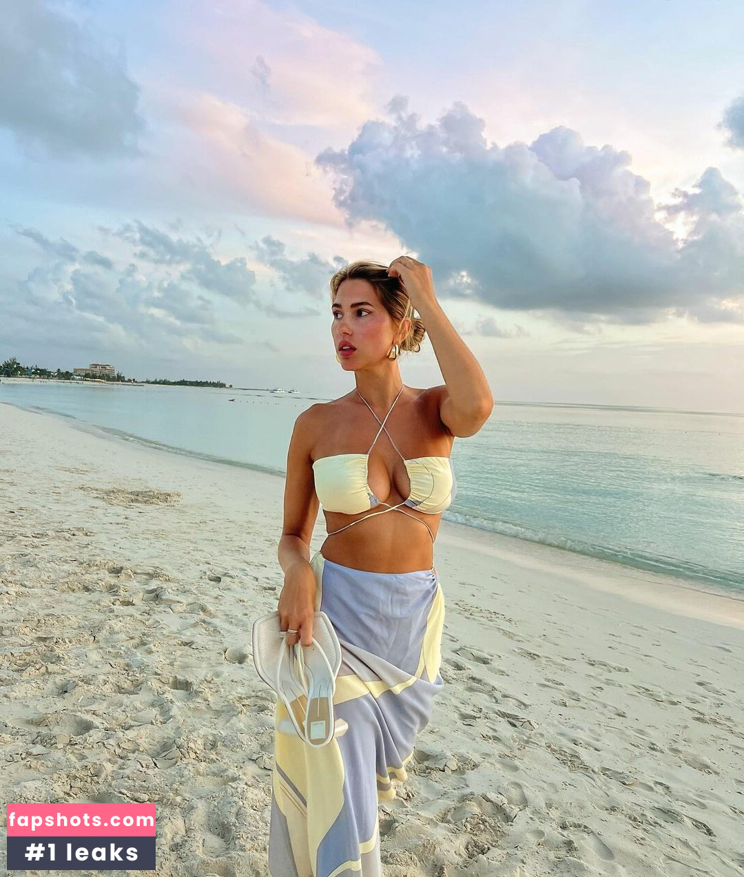 Kara Del Toro gallery photo #1690