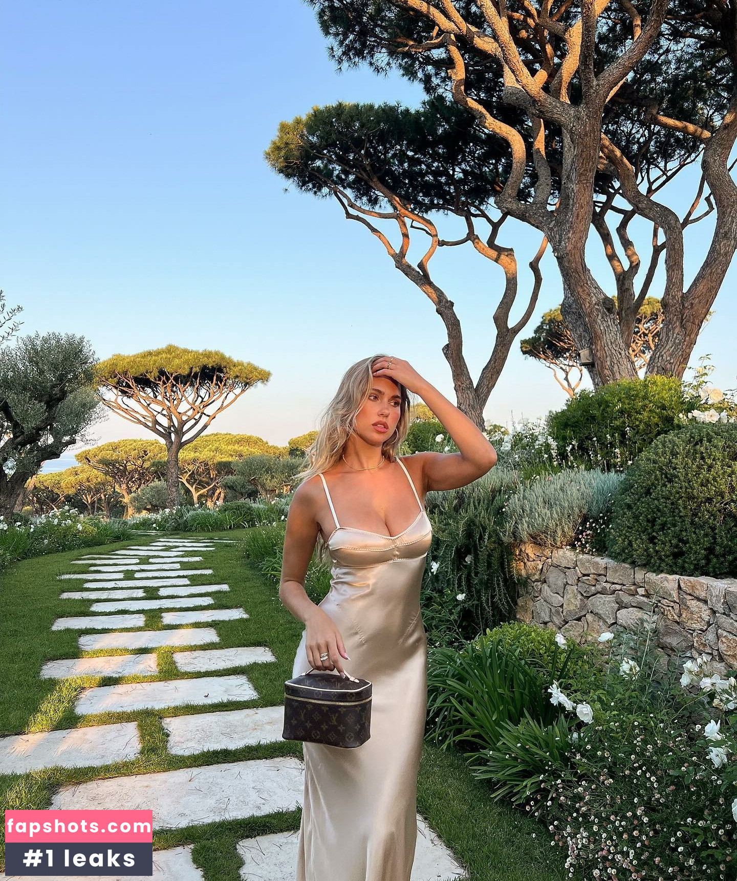 Kara Del Toro gallery photo #1780