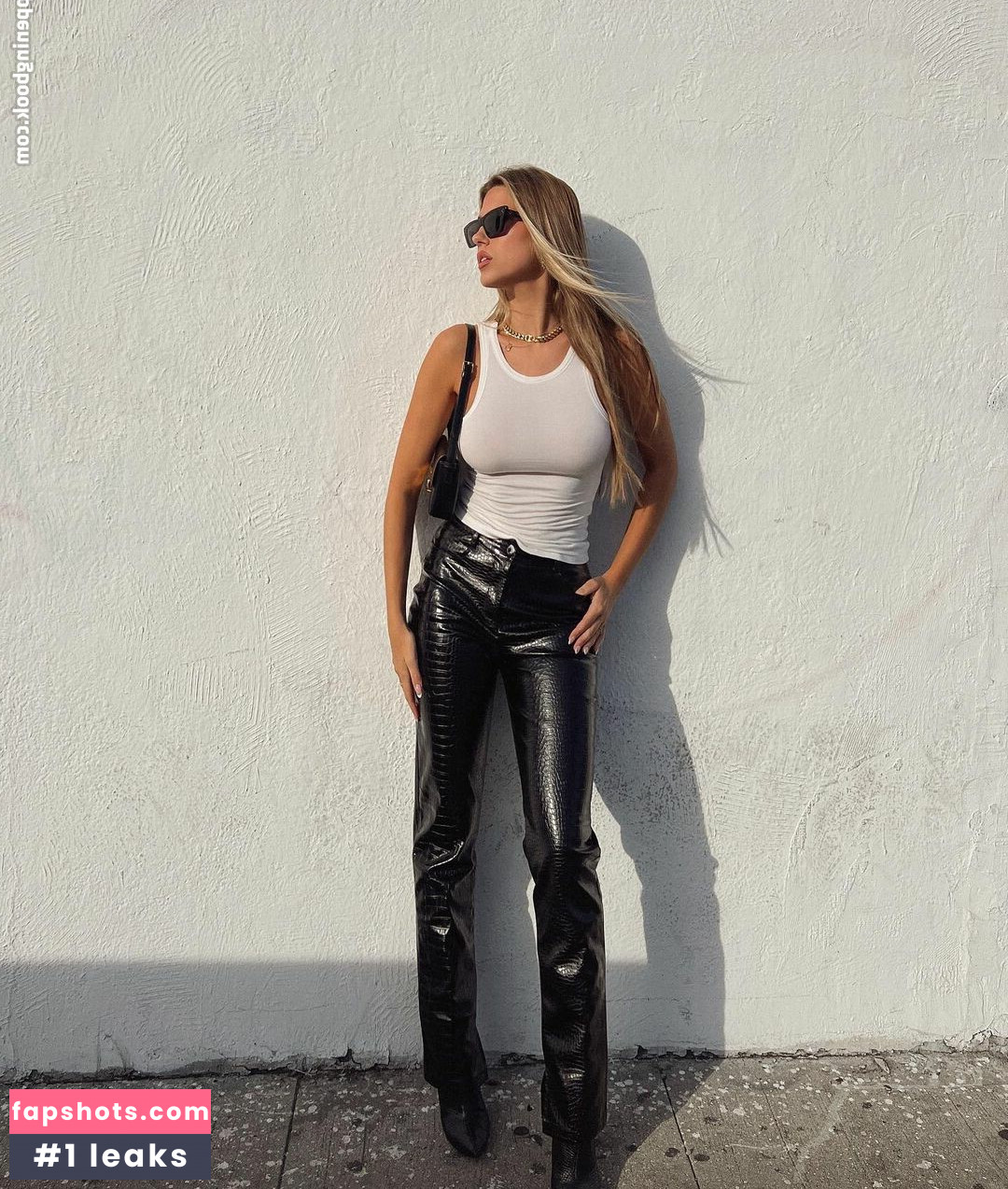 Kara Del Toro gallery photo #2463