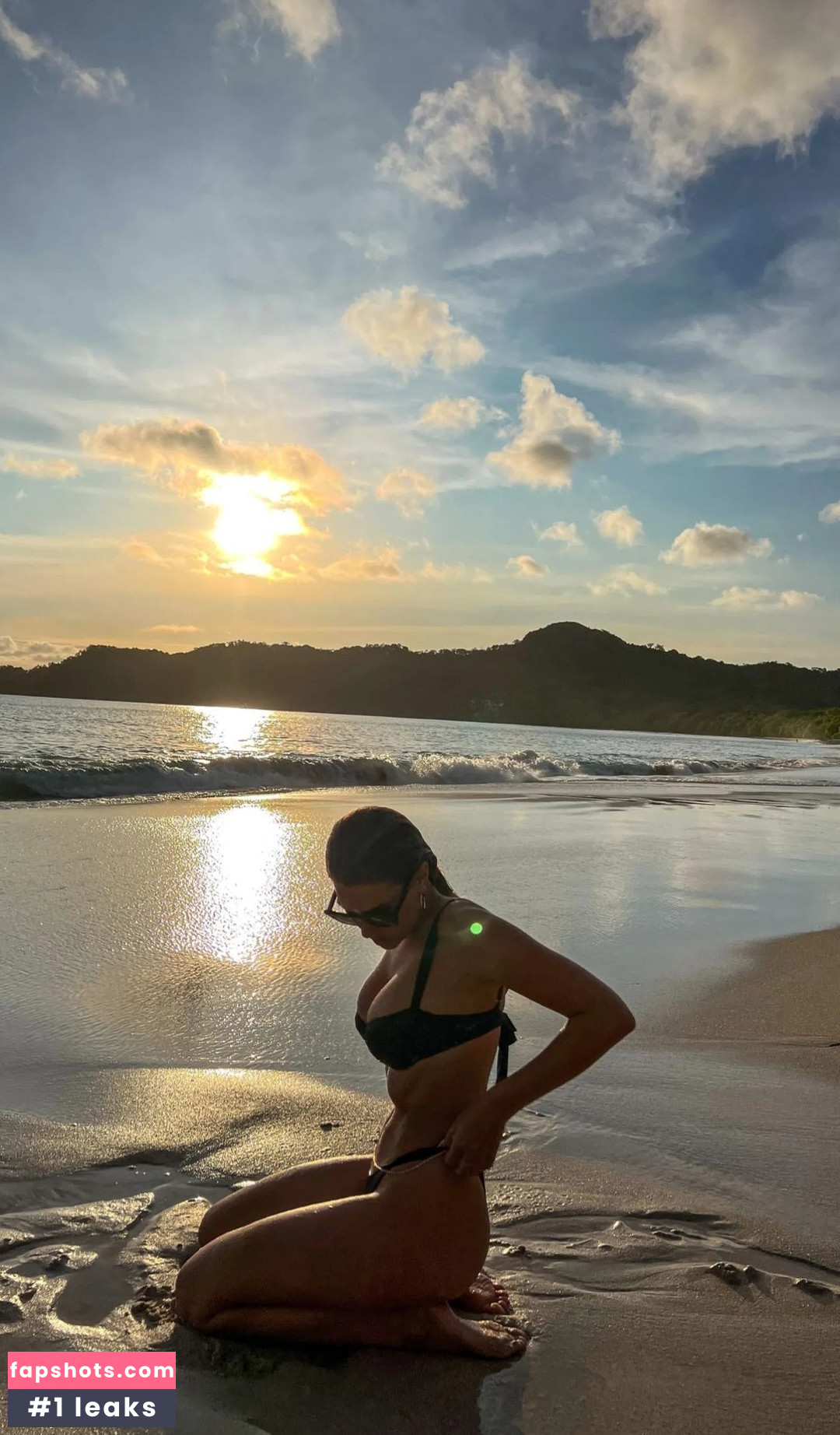 Kara Del Toro gallery photo #2997