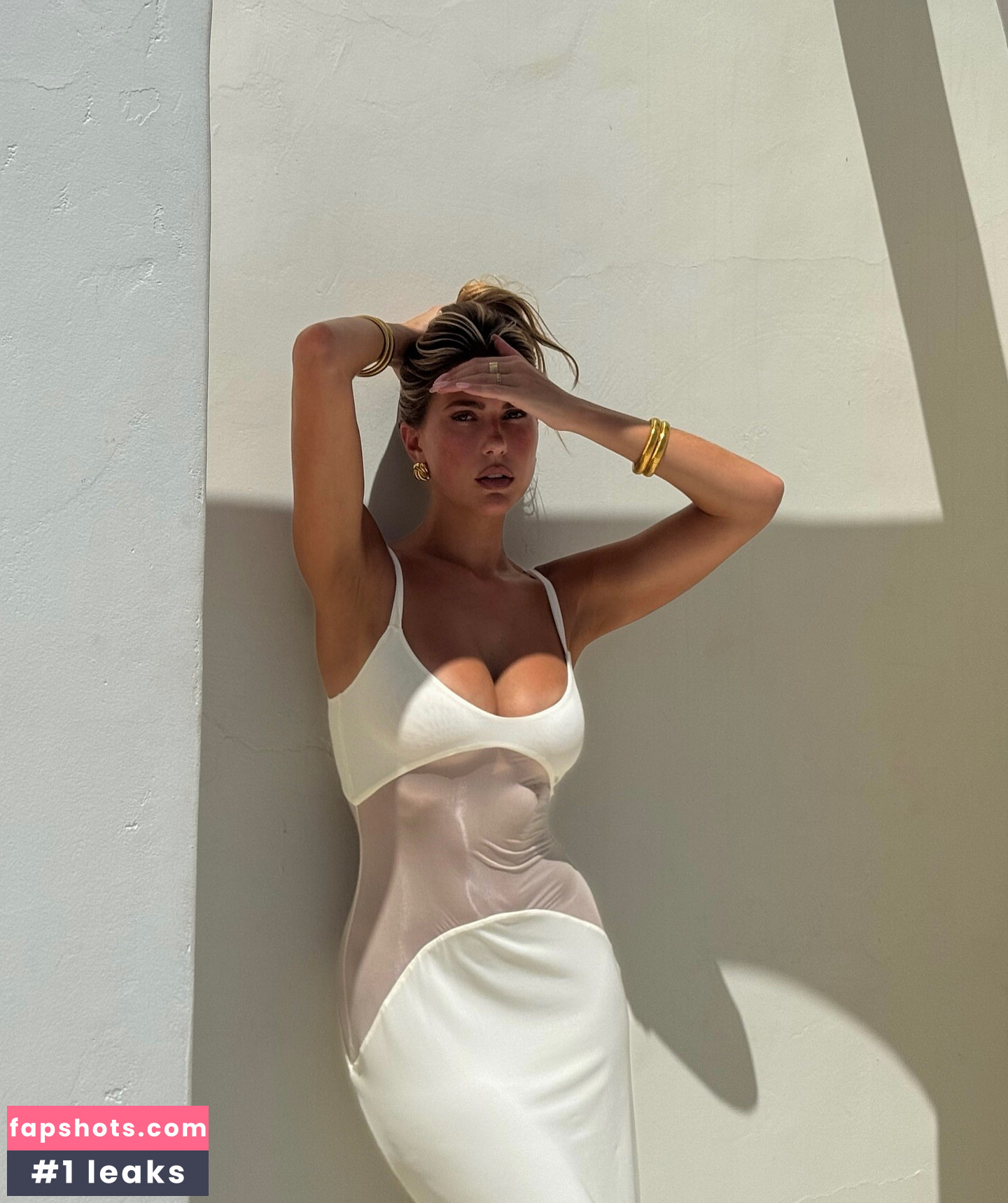 Kara Del Toro gallery photo #33