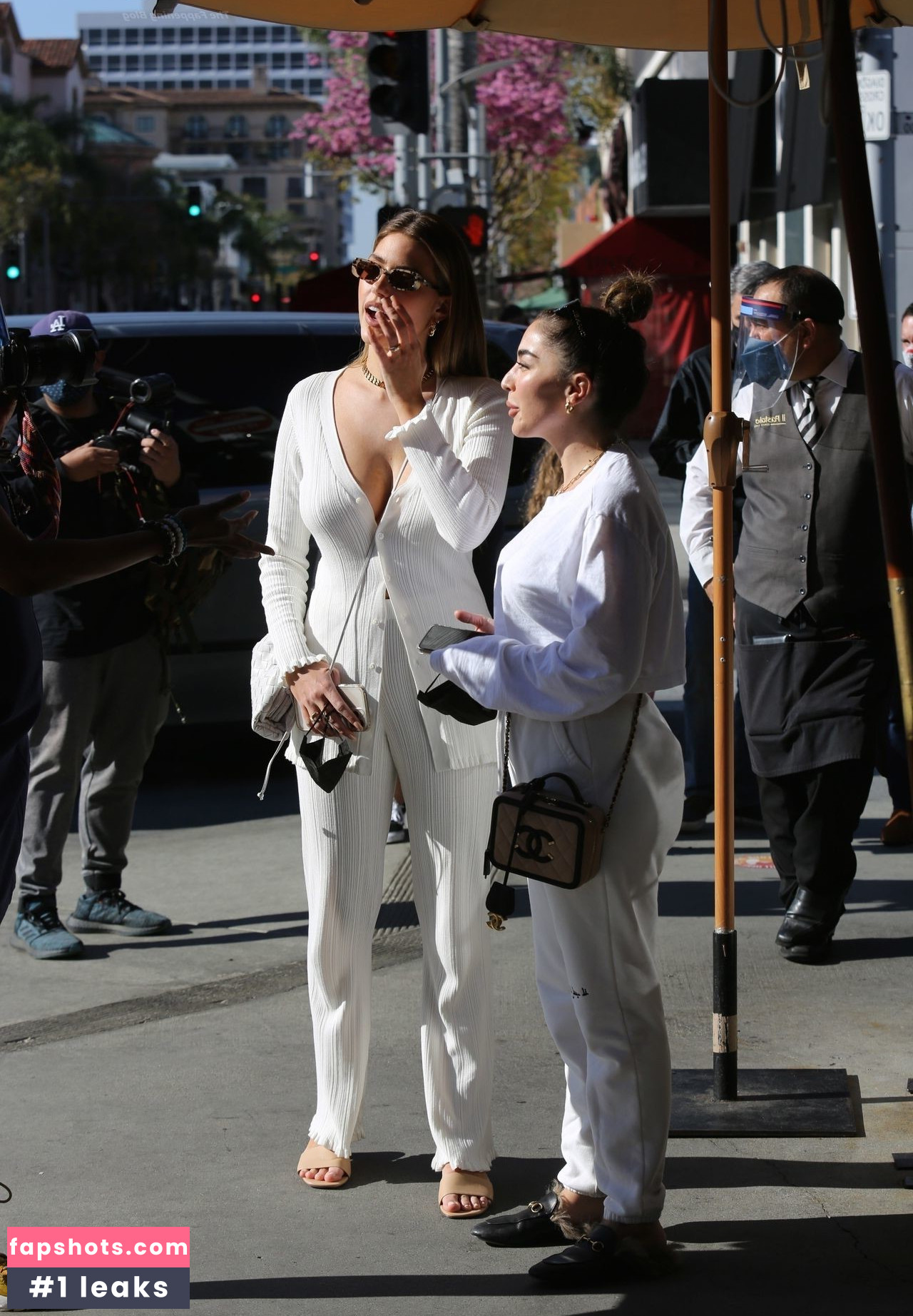 Kara Del Toro gallery photo #4017