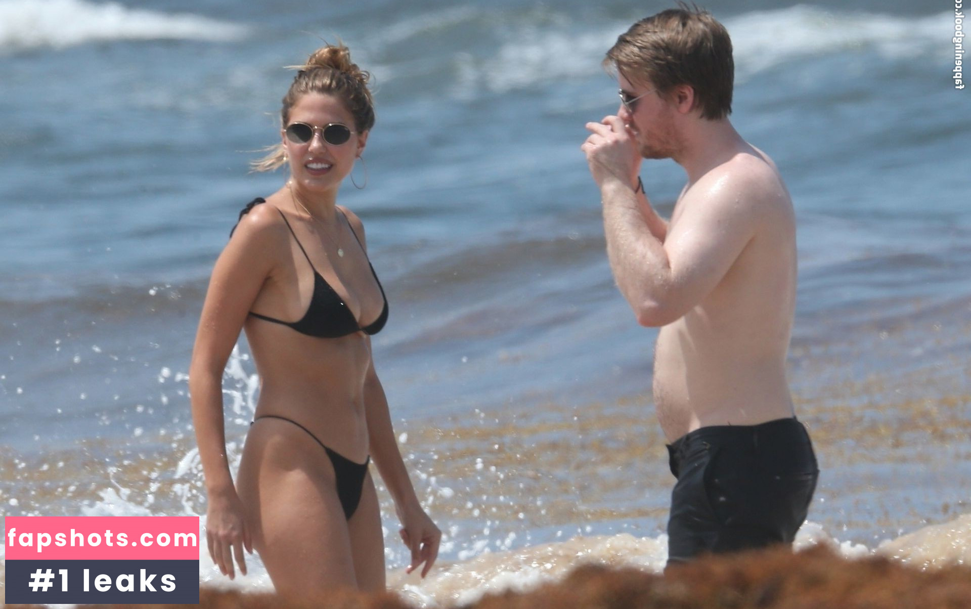 Kara Del Toro gallery photo #4940