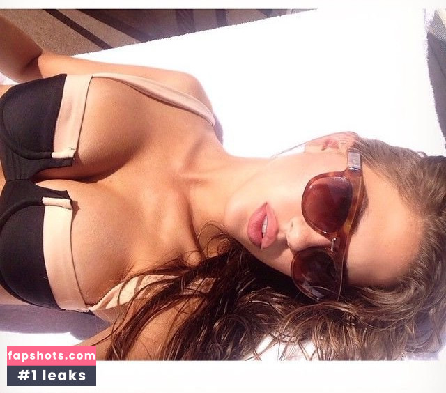 Kara Del Toro gallery photo #5206